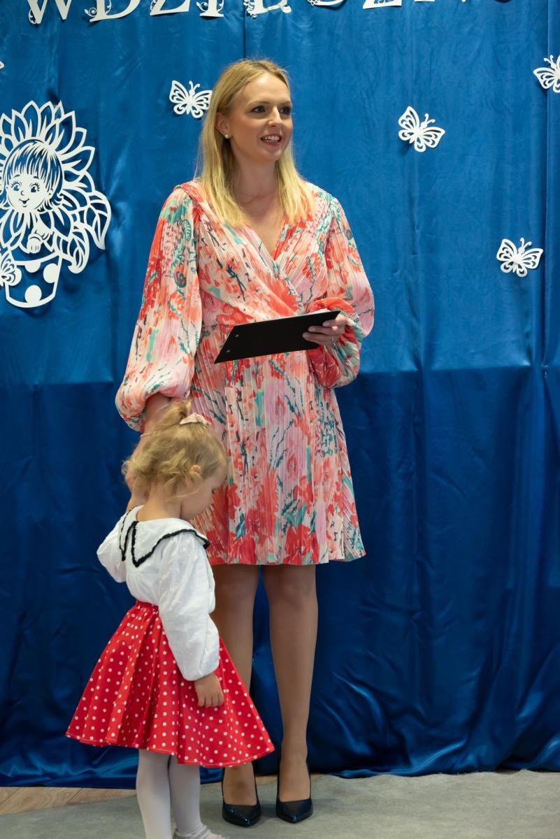 Zdjęcie w galerii na portalu naszraciborz.pl:  Radość w bieńkowickim przedszkolu. Otwarto nowy plac zabaw wiadomości z regionu