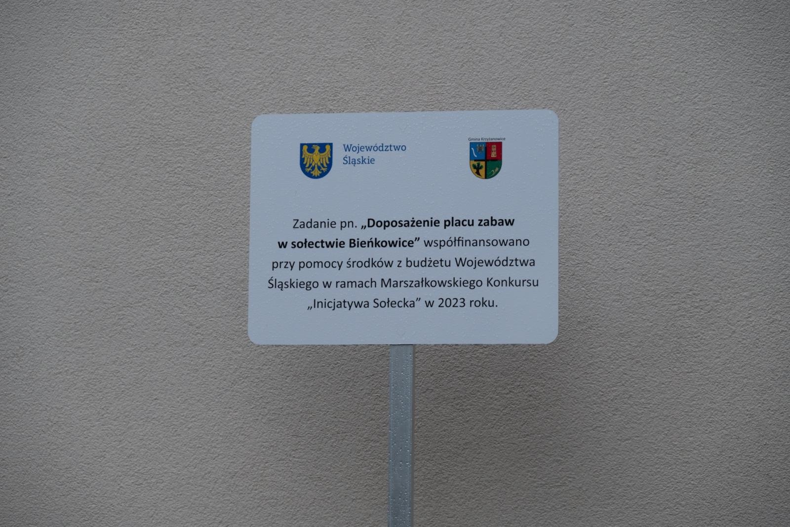 Zdjęcie w galerii na portalu naszraciborz.pl:  Radość w bieńkowickim przedszkolu. Otwarto nowy plac zabaw wiadomości z regionu