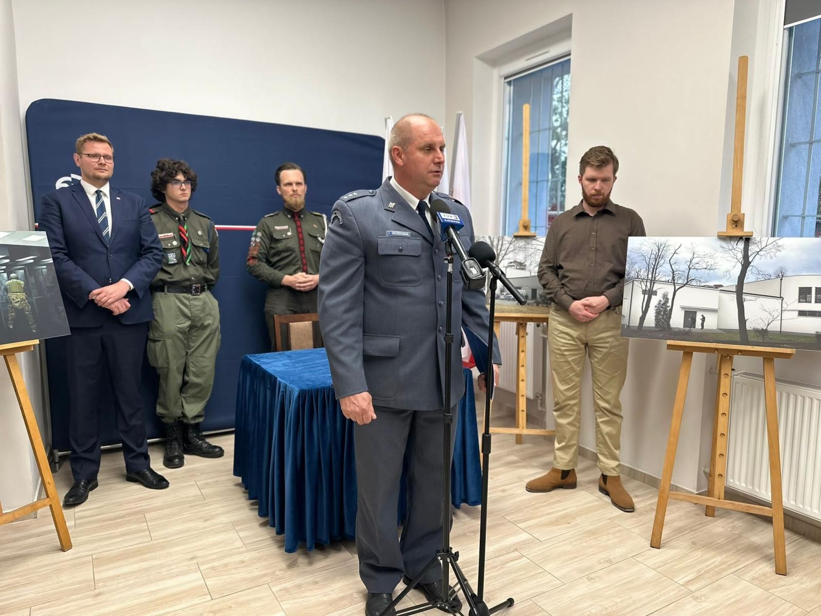 Zdjęcie w galerii na portalu naszraciborz.pl: Harcerze z Raciborza z nową Harcówką wiadomości z regionu