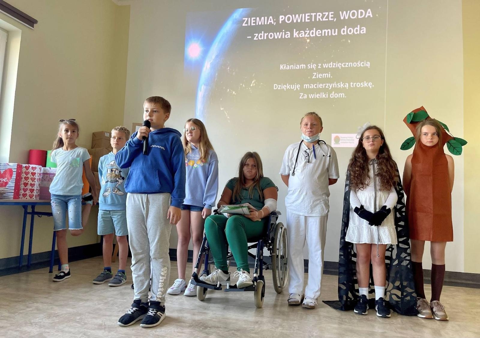 Zdjęcie w galerii na portalu naszraciborz.pl: Ziemia, powietrze, woda. Projekt w Bieńkowicach wiadomości z regionu