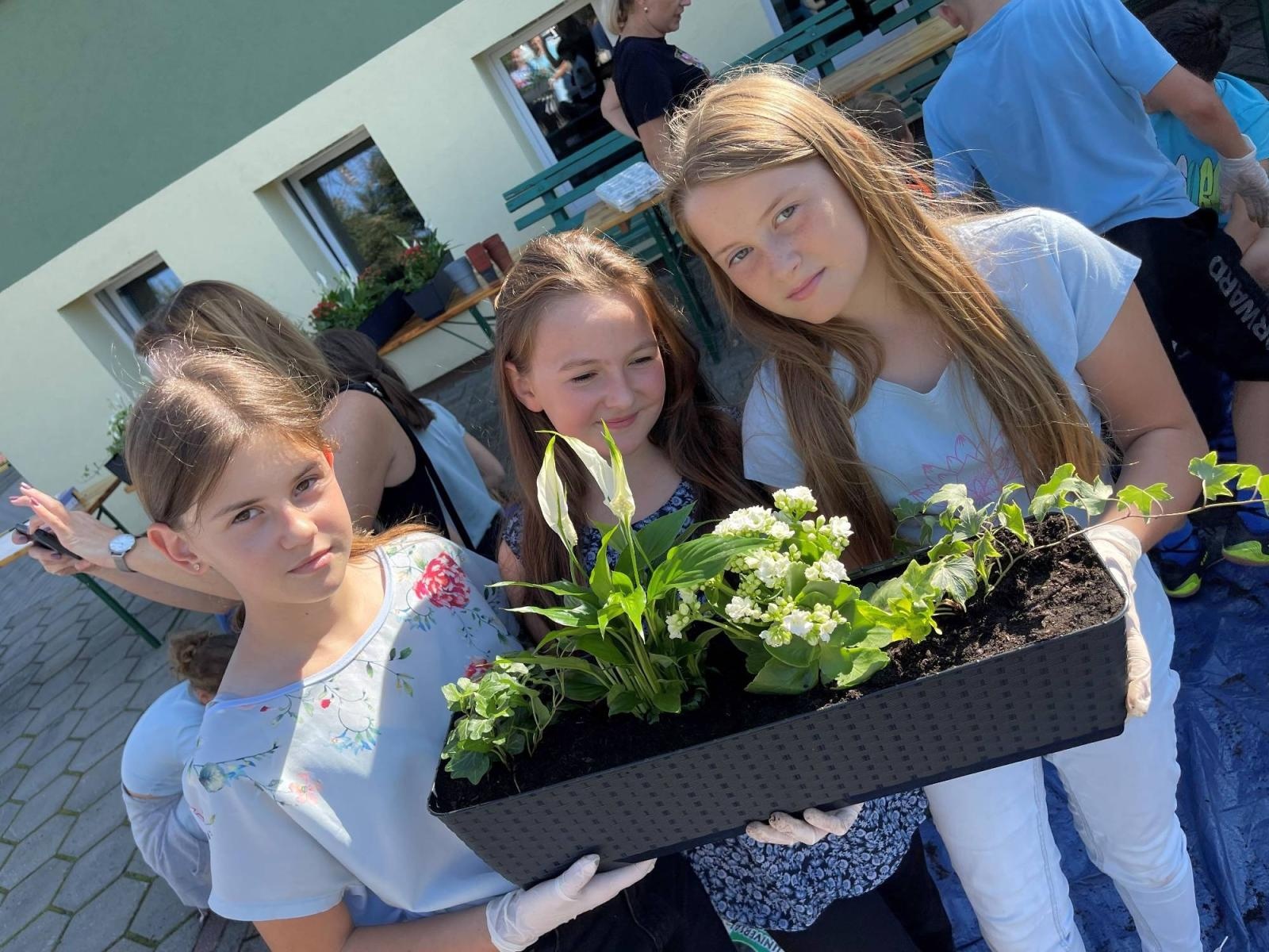 Zdjęcie w galerii na portalu naszraciborz.pl: Ziemia, powietrze, woda. Projekt w Bieńkowicach wiadomości z regionu