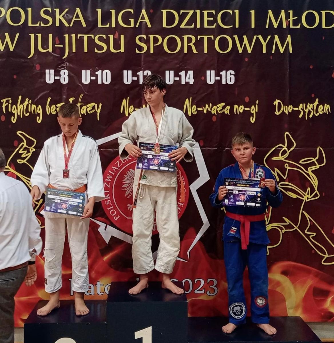 Zdjęcie w galerii na portalu naszraciborz.pl: Młodzi zawodnicy Łamatora na podium wiadomości z regionu