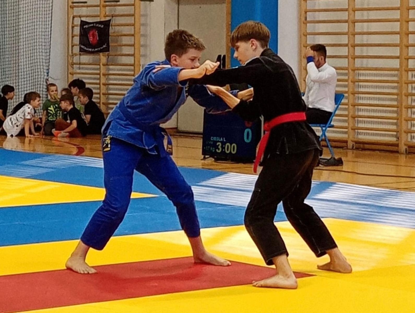 Zdjęcie w galerii na portalu naszraciborz.pl: Młodzi zawodnicy Łamatora na podium wiadomości z regionu