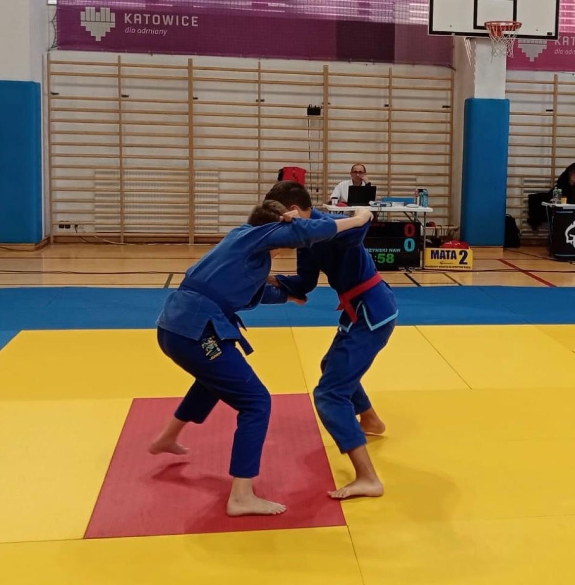 Zdjęcie w galerii na portalu naszraciborz.pl: Młodzi zawodnicy Łamatora na podium wiadomości z regionu