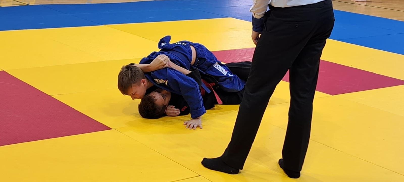 Zdjęcie w galerii na portalu naszraciborz.pl: Młodzi zawodnicy Łamatora na podium wiadomości z regionu