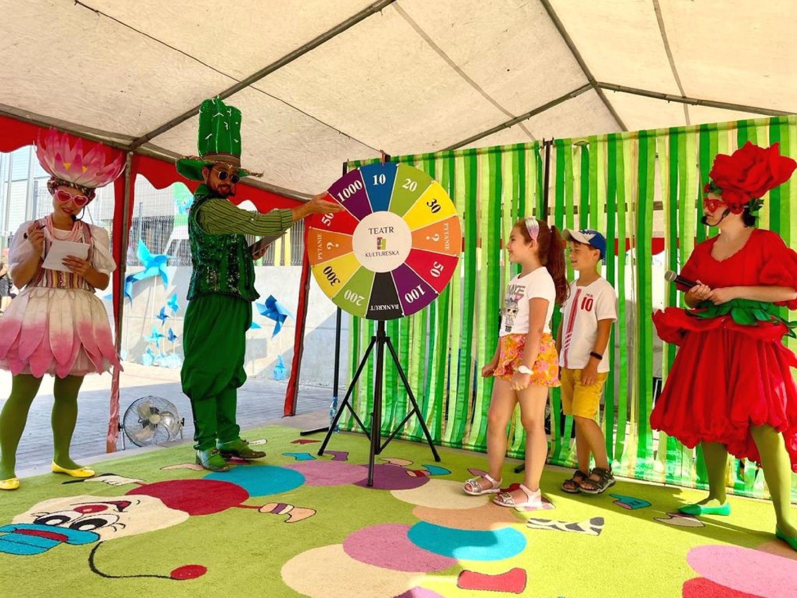 Zdjęcie w galerii na portalu naszraciborz.pl: Segregujesz - świat ratujesz. Ekologiczny wrzesień w Markowicach wiadomości z regionu