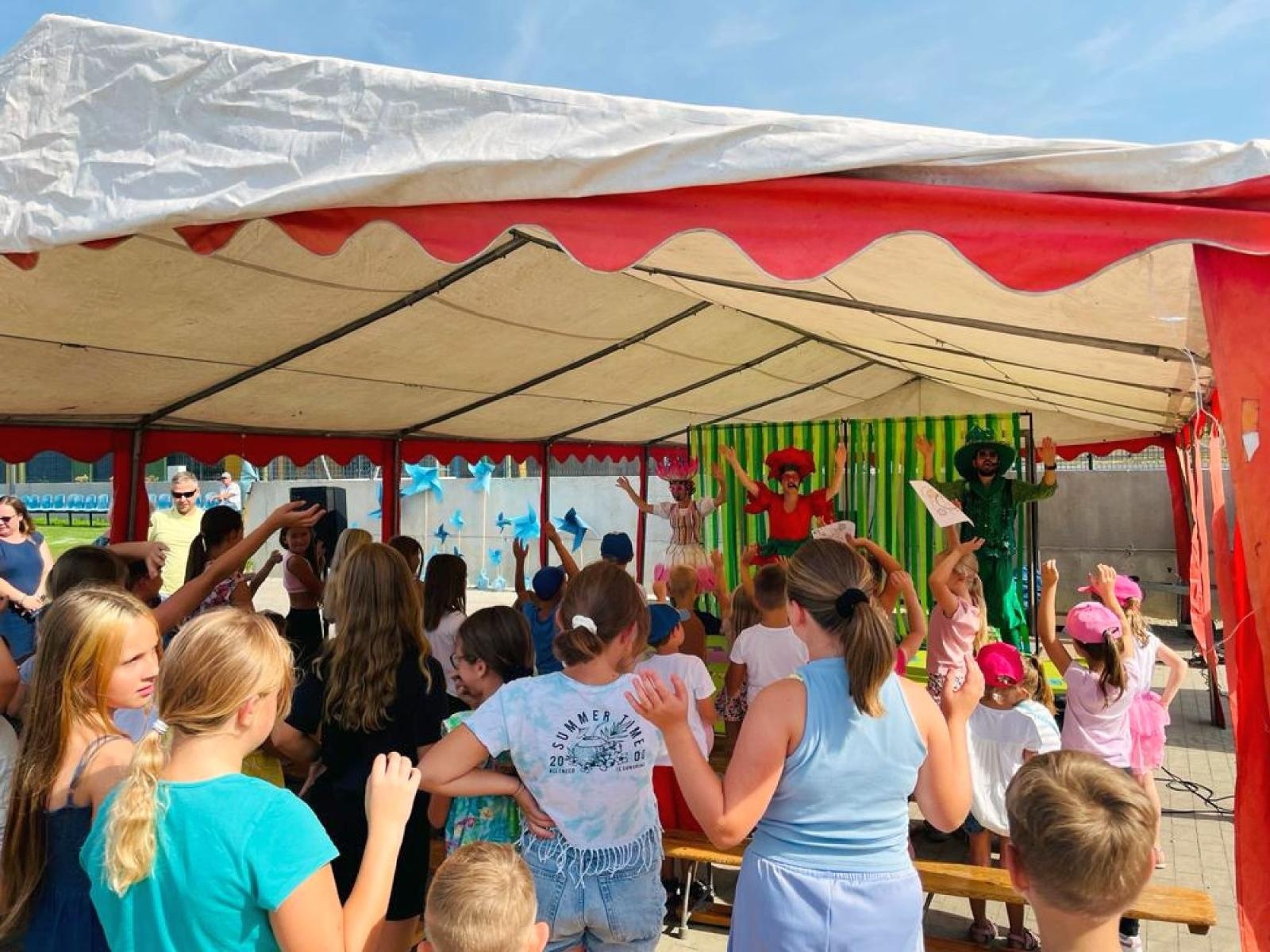 Zdjęcie w galerii na portalu naszraciborz.pl: Segregujesz - świat ratujesz. Ekologiczny wrzesień w Markowicach wiadomości z regionu