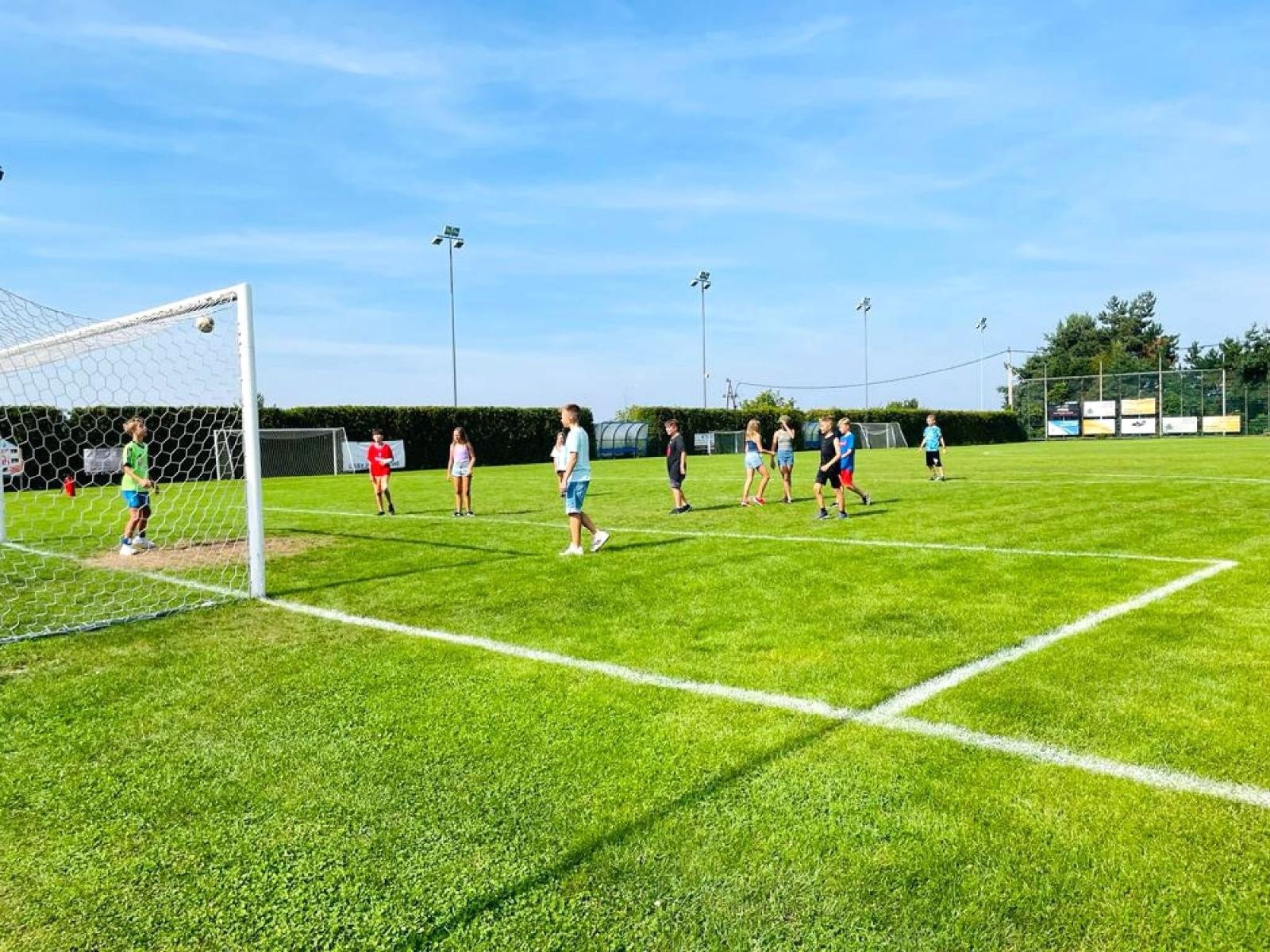 Zdjęcie w galerii na portalu naszraciborz.pl: Segregujesz - świat ratujesz. Ekologiczny wrzesień w Markowicach wiadomości z regionu