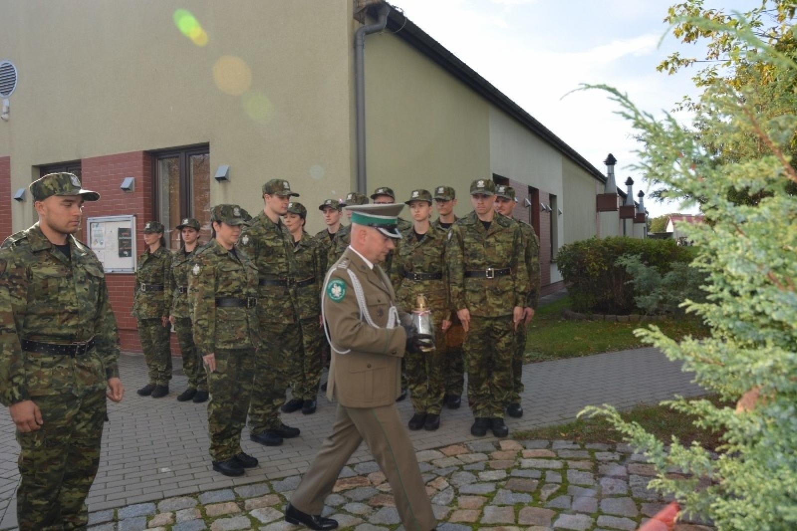 Zdjęcie w galerii na portalu naszraciborz.pl: Uroczyste ślubowanie nowych funkcjonariuszy Śląskiego Oddziału Straży Granicznej w Raciborzu wiadomości z regionu