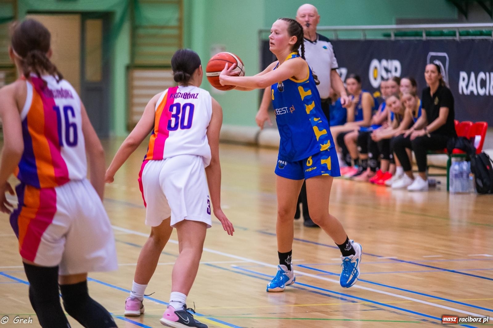 Zdjęcie w galerii na portalu naszraciborz.pl: Koszykówka. Nie zawsze można być zwycięzcą [FOTO i WIDEO] wiadomości z regionu