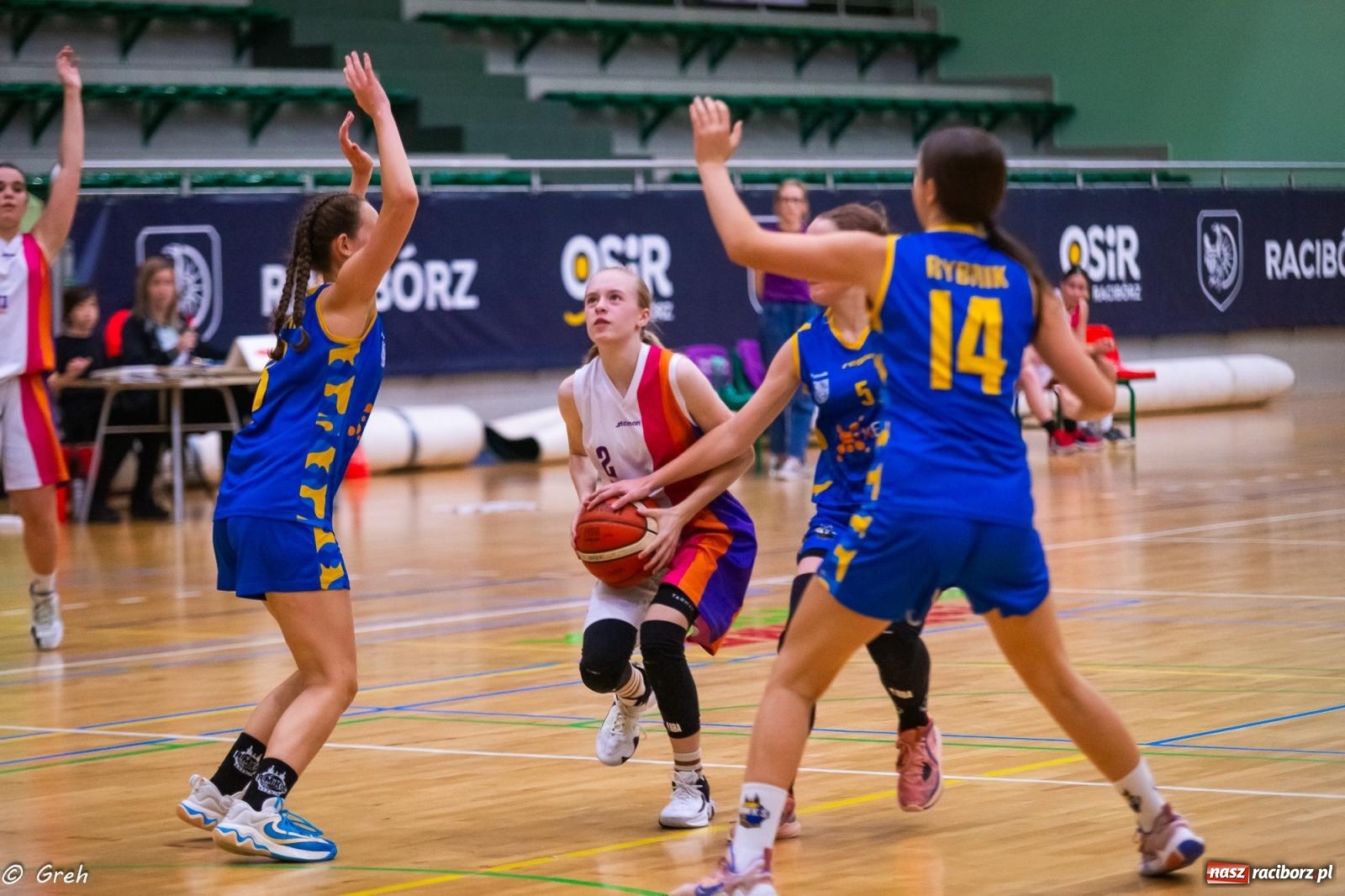 Zdjęcie w galerii na portalu naszraciborz.pl: Koszykówka. Nie zawsze można być zwycięzcą [FOTO i WIDEO] wiadomości z regionu