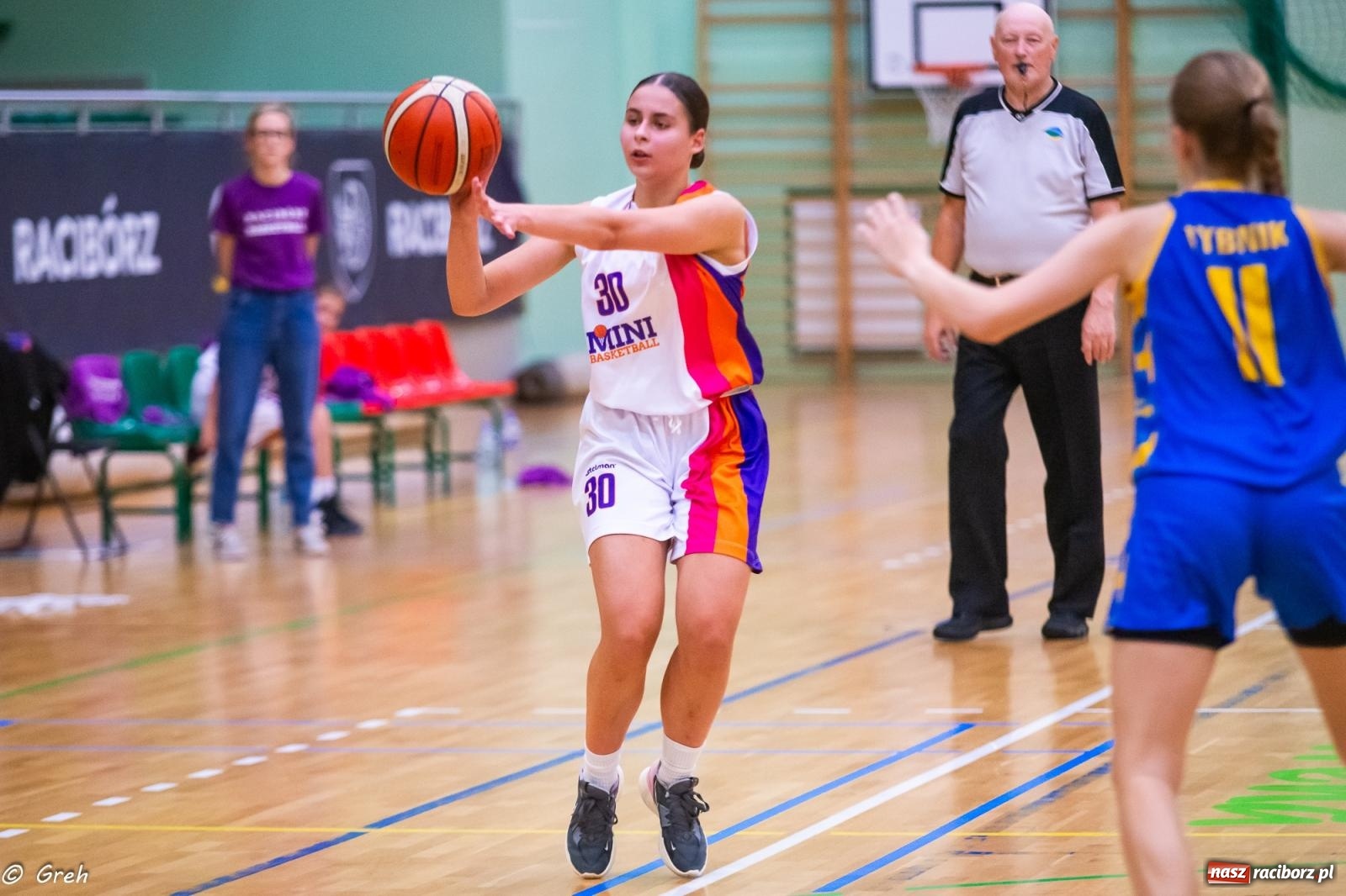 Zdjęcie w galerii na portalu naszraciborz.pl: Koszykówka. Nie zawsze można być zwycięzcą [FOTO i WIDEO] wiadomości z regionu