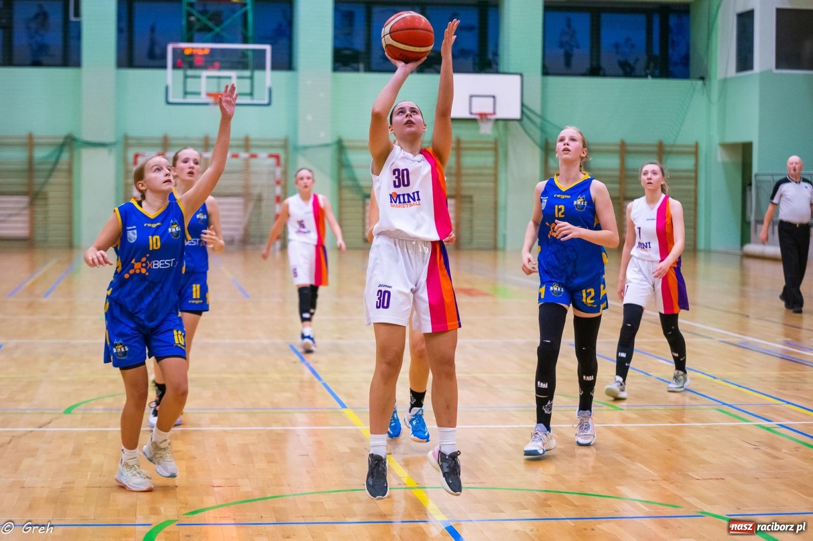 Zdjęcie w galerii na portalu naszraciborz.pl: Koszykówka. Nie zawsze można być zwycięzcą [FOTO i WIDEO] wiadomości z regionu