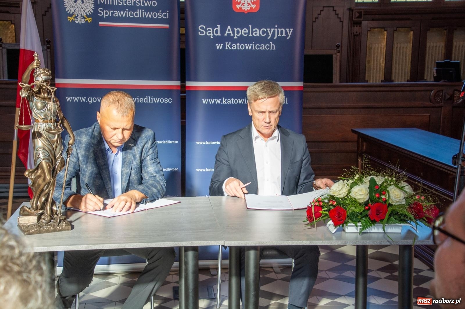 Zdjęcie w galerii na portalu naszraciborz.pl: Podpisano umowę na remont starego szpitala przy Bema [FOTO i WIDEO] wiadomości z regionu