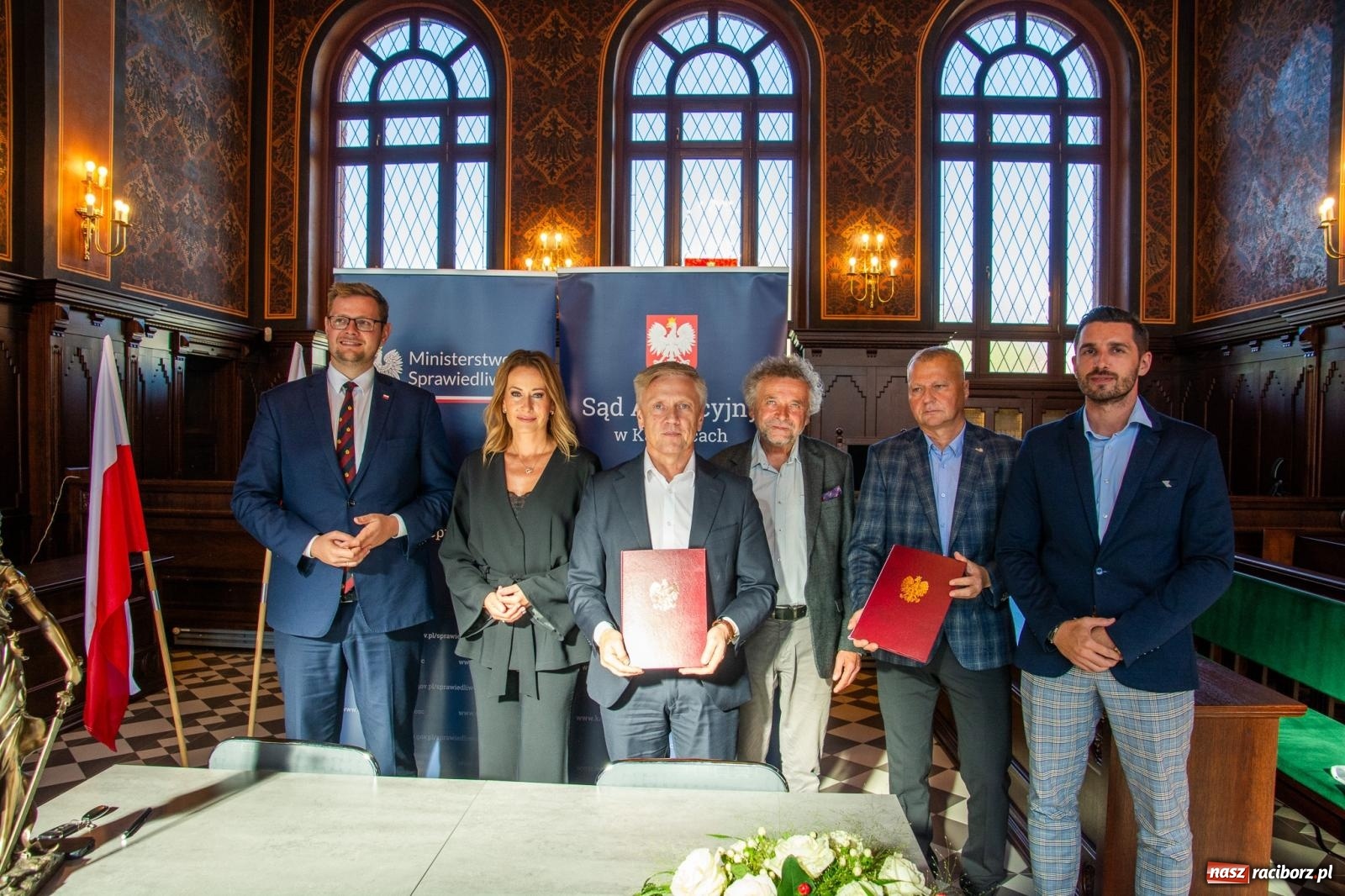 Zdjęcie w galerii na portalu naszraciborz.pl: Podpisano umowę na remont starego szpitala przy Bema [FOTO i WIDEO] wiadomości z regionu