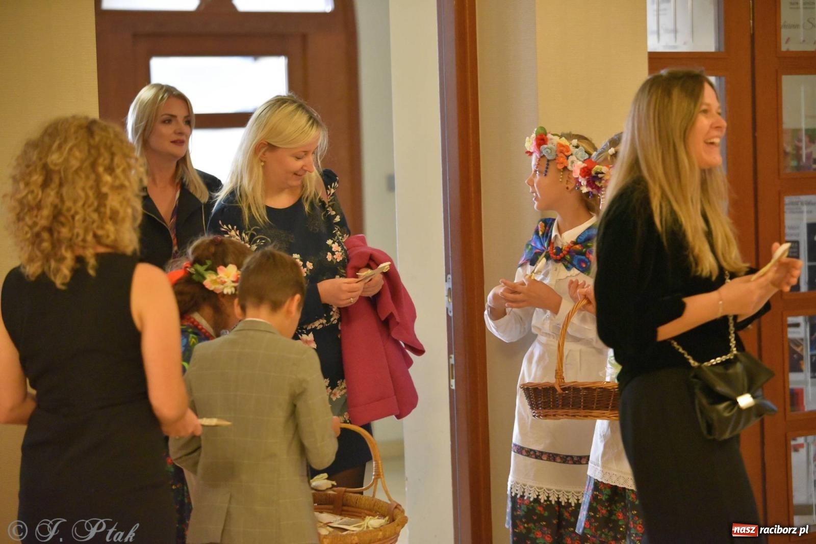 Zdjęcie w galerii na portalu naszraciborz.pl: Szkoła w Brzeziu świętuje 140-lecie [FOTO i WIDEO] wiadomości z regionu