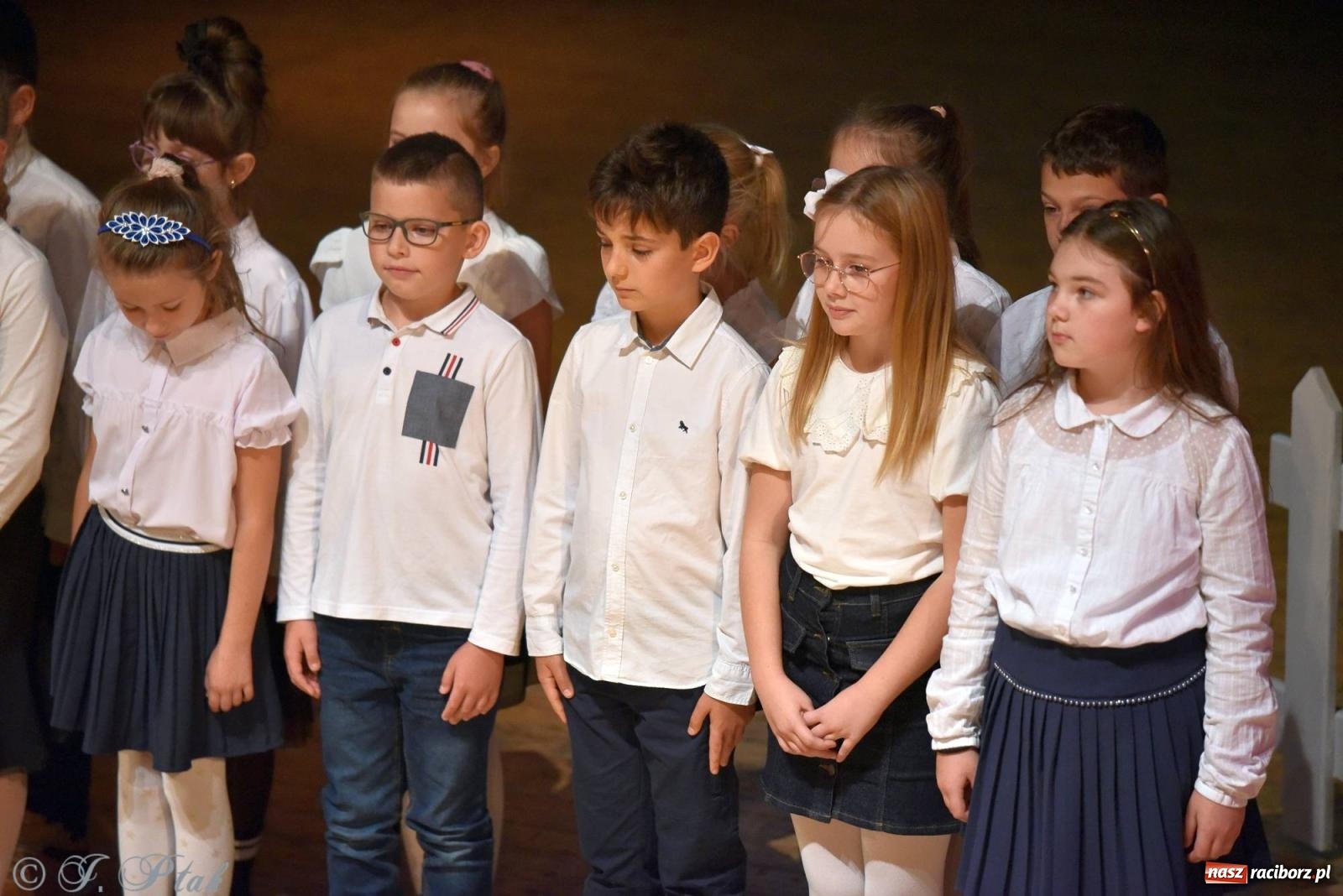 Zdjęcie w galerii na portalu naszraciborz.pl: Szkoła w Brzeziu świętuje 140-lecie [FOTO i WIDEO] wiadomości z regionu