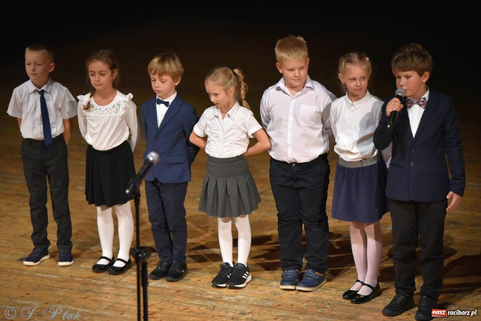 Zdjęcie w galerii na portalu naszraciborz.pl: Szkoła w Brzeziu świętuje 140-lecie [FOTO i WIDEO] wiadomości z regionu