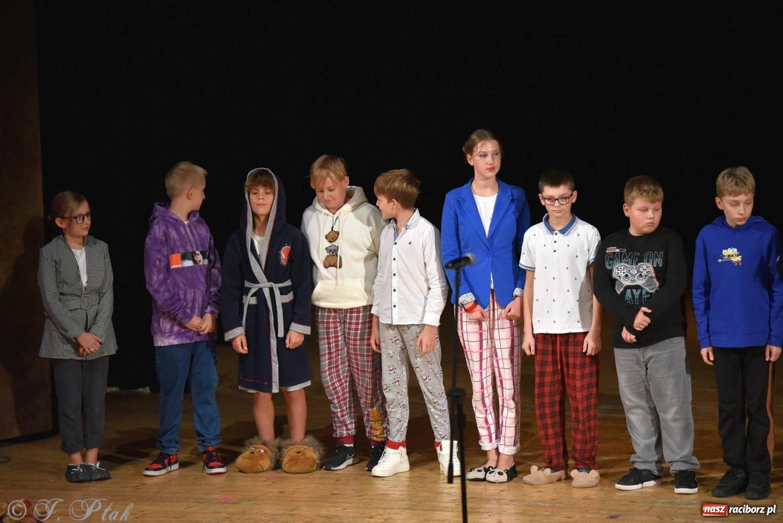 Zdjęcie w galerii na portalu naszraciborz.pl: Szkoła w Brzeziu świętuje 140-lecie [FOTO i WIDEO] wiadomości z regionu