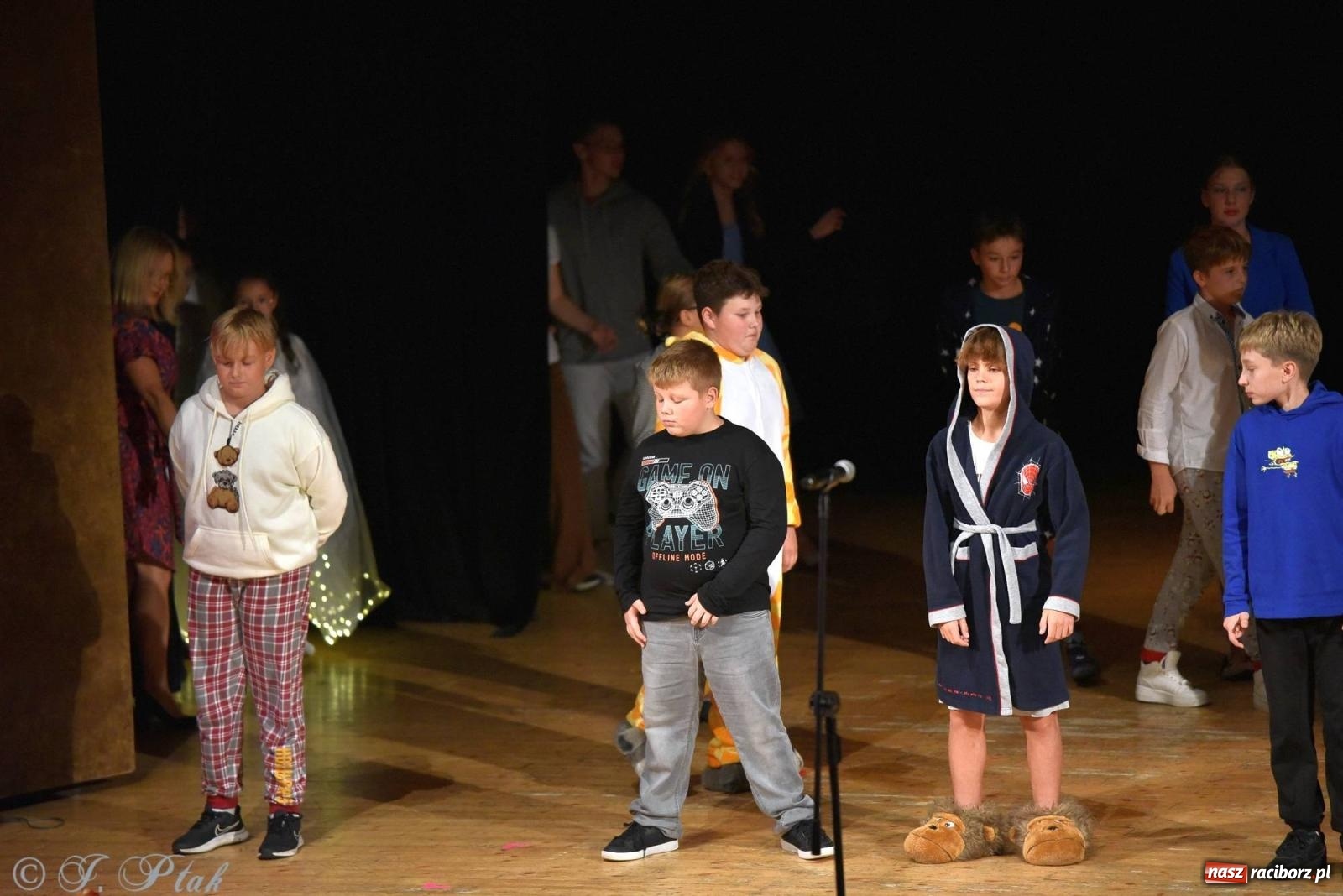 Zdjęcie w galerii na portalu naszraciborz.pl: Szkoła w Brzeziu świętuje 140-lecie [FOTO i WIDEO] wiadomości z regionu