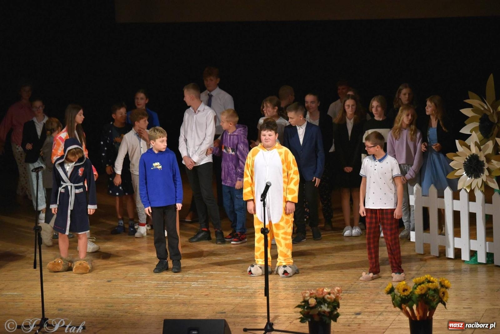 Zdjęcie w galerii na portalu naszraciborz.pl: Szkoła w Brzeziu świętuje 140-lecie [FOTO i WIDEO] wiadomości z regionu