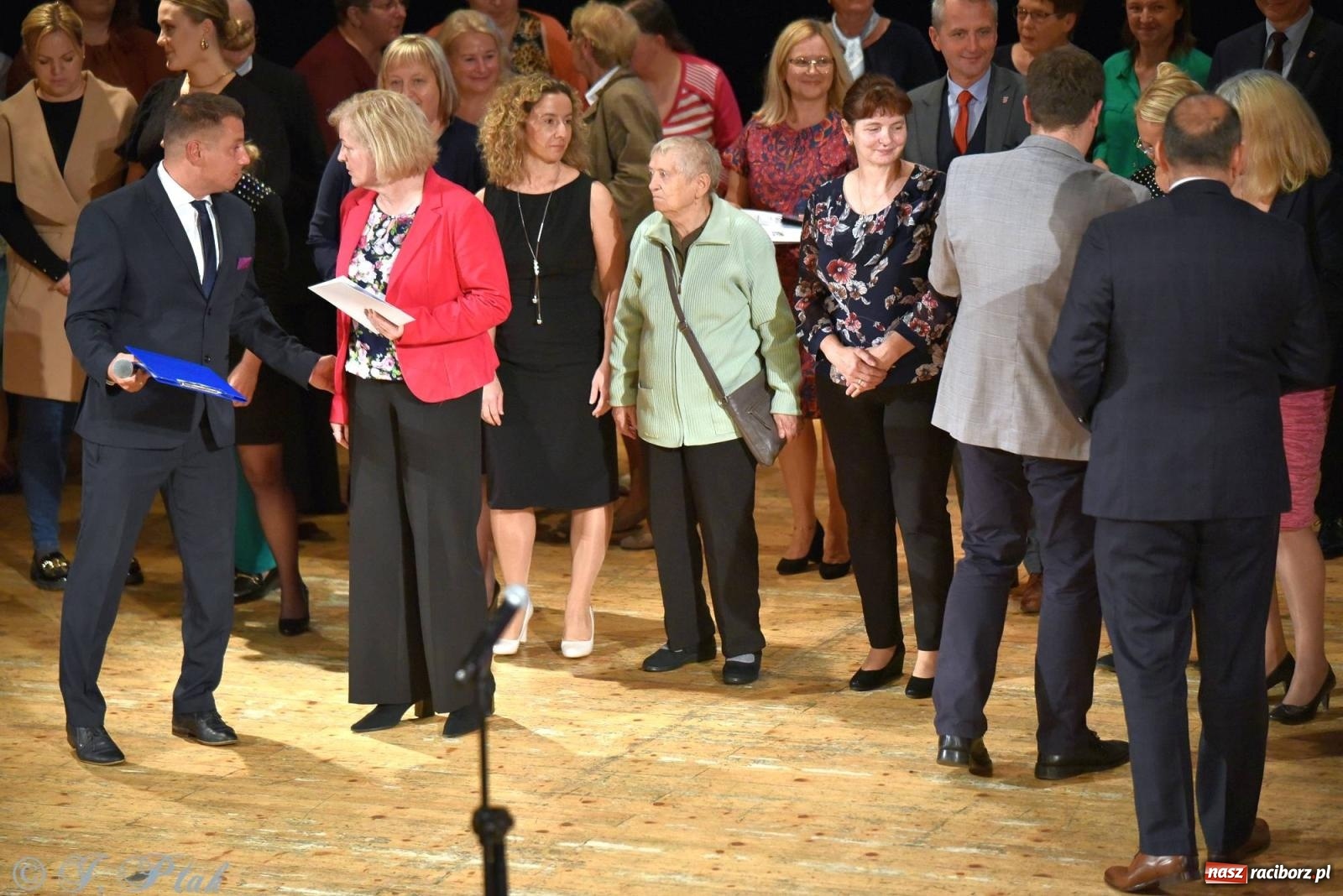 Zdjęcie w galerii na portalu naszraciborz.pl: Szkoła w Brzeziu świętuje 140-lecie [FOTO i WIDEO] wiadomości z regionu