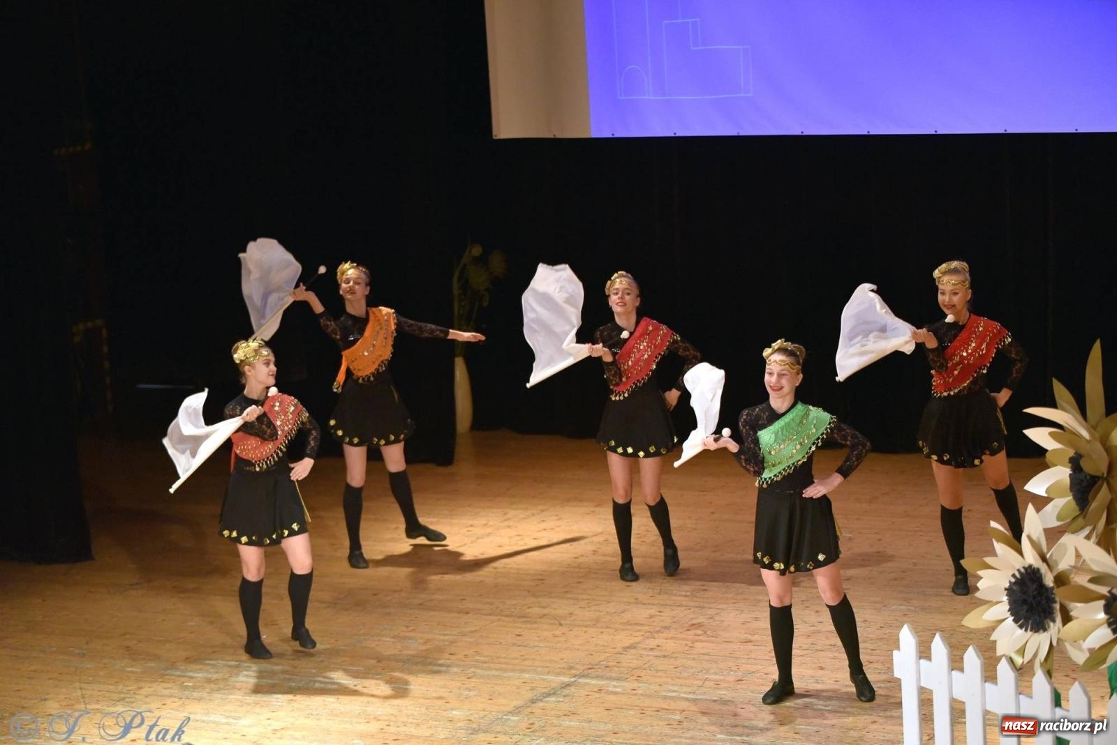 Zdjęcie w galerii na portalu naszraciborz.pl: Szkoła w Brzeziu świętuje 140-lecie [FOTO i WIDEO] wiadomości z regionu