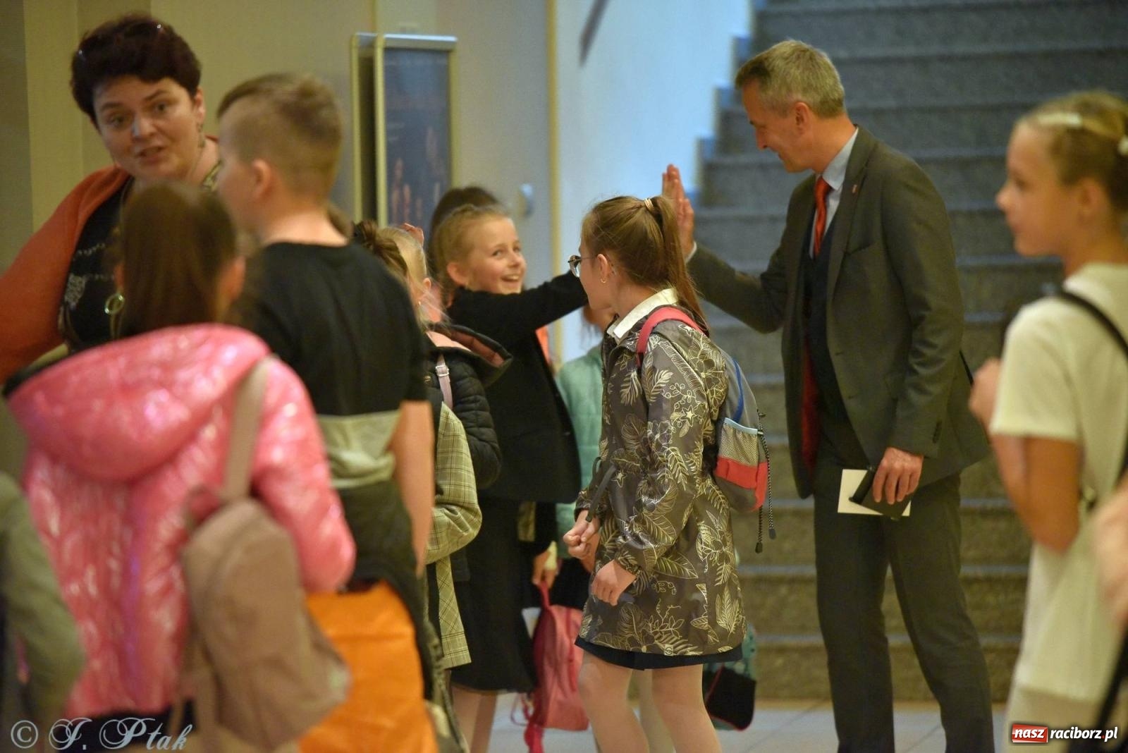 Zdjęcie w galerii na portalu naszraciborz.pl: Szkoła w Brzeziu świętuje 140-lecie [FOTO i WIDEO] wiadomości z regionu