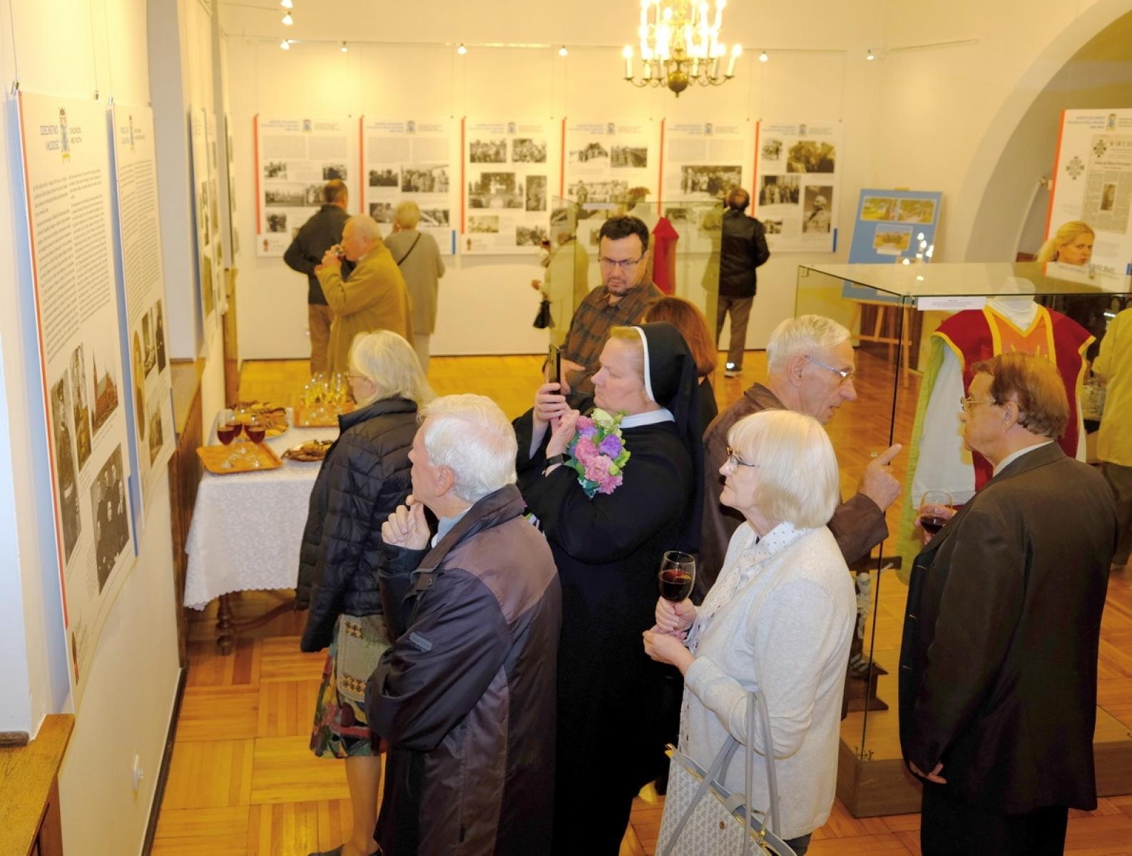 Zdjęcie w galerii na portalu naszraciborz.pl: Józef Gawlina, biskup, żołnierz, pielgrzym. Nowa wystawa w Muzeum [FOTO] wiadomości z regionu
