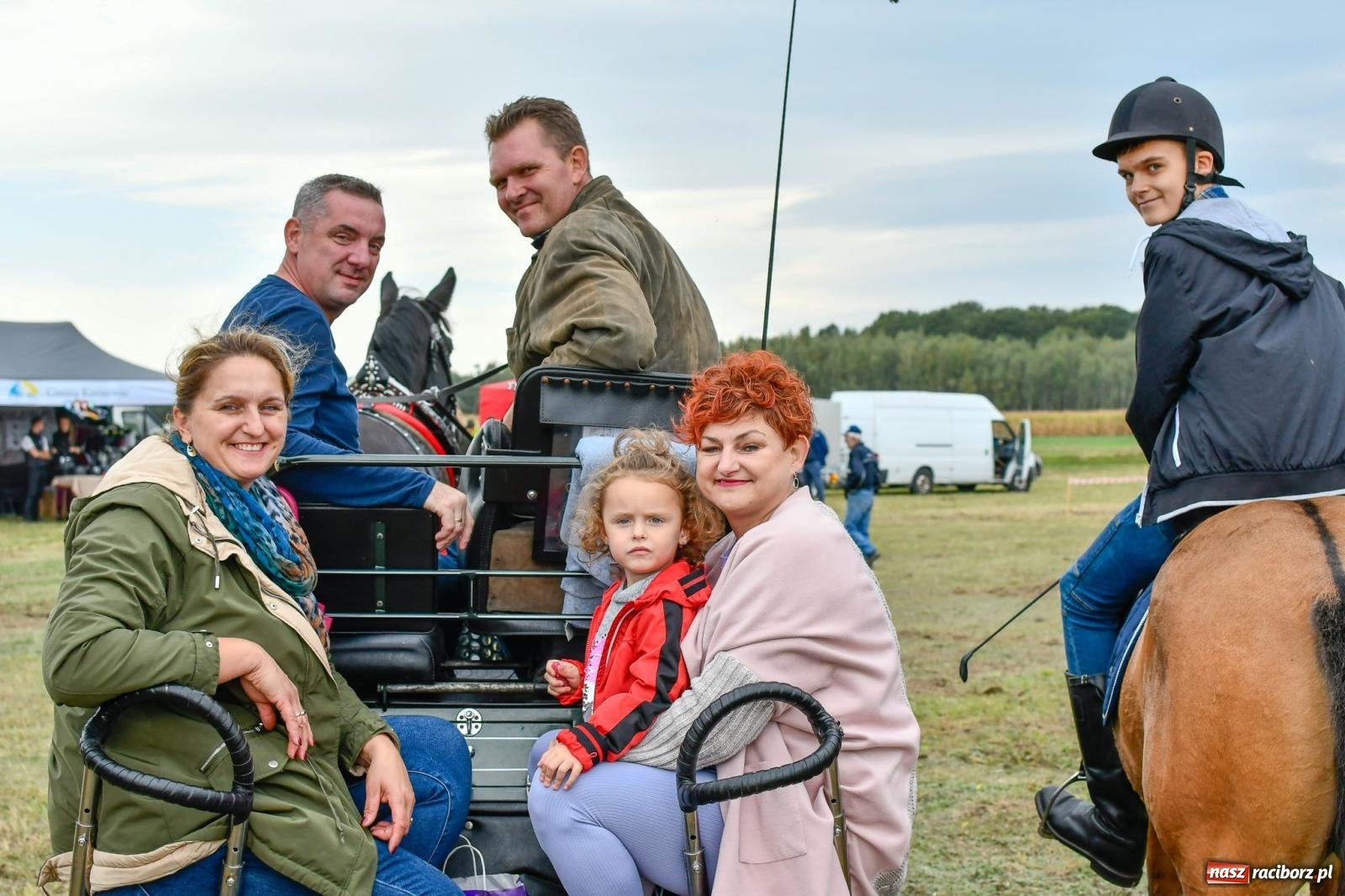 Zdjęcie w galerii na portalu naszraciborz.pl: Hubertus w Kornowacu. Parada po gminie i pogoń za lisem [FOTO i WIDEO] wiadomości z regionu