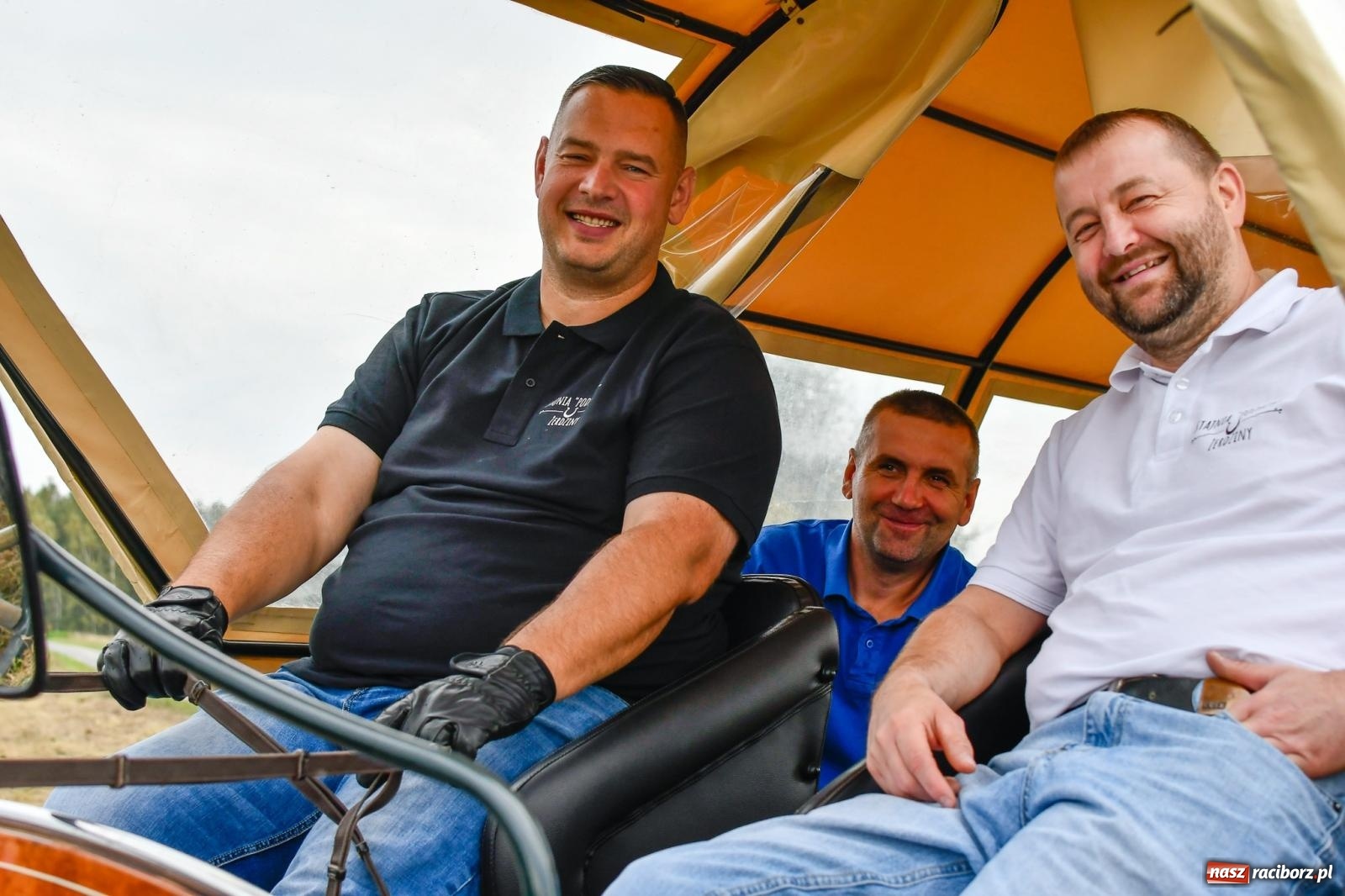 Zdjęcie w galerii na portalu naszraciborz.pl: Hubertus w Kornowacu. Parada po gminie i pogoń za lisem [FOTO i WIDEO] wiadomości z regionu