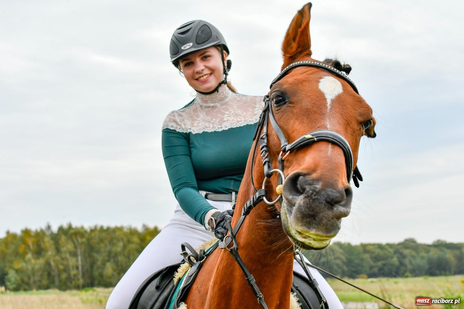 Zdjęcie w galerii na portalu naszraciborz.pl: Hubertus w Kornowacu. Parada po gminie i pogoń za lisem [FOTO i WIDEO] wiadomości z regionu