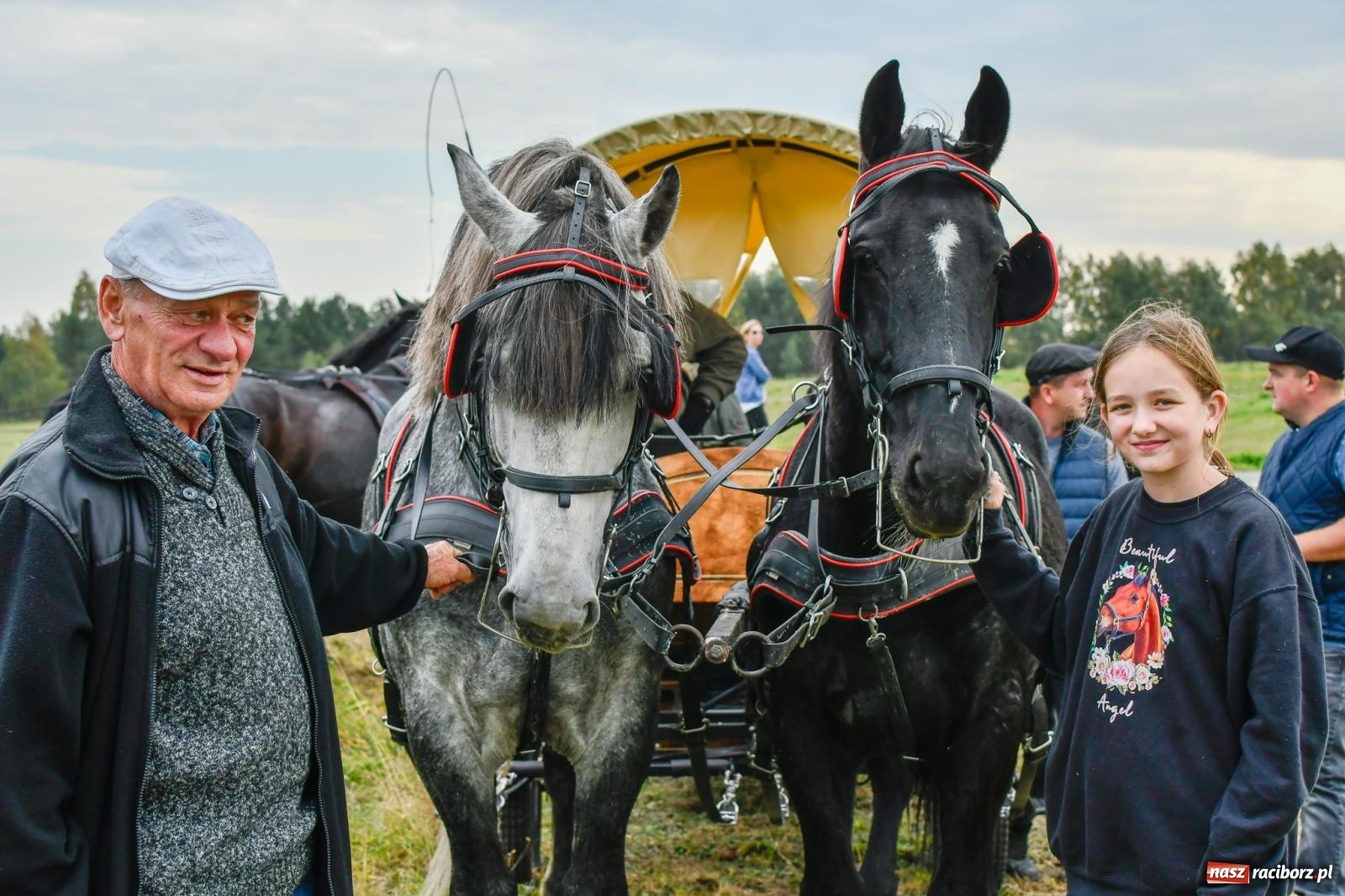 Zdjęcie w galerii na portalu naszraciborz.pl: Hubertus w Kornowacu. Parada po gminie i pogoń za lisem [FOTO i WIDEO] wiadomości z regionu
