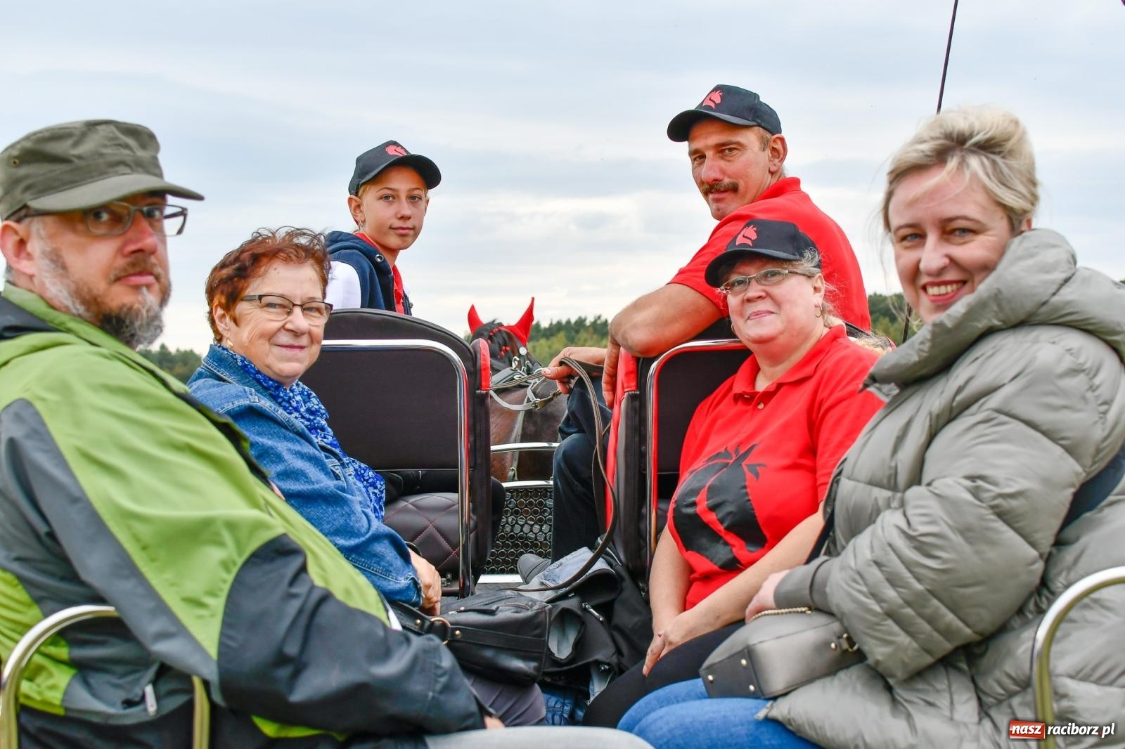 Zdjęcie w galerii na portalu naszraciborz.pl: Hubertus w Kornowacu. Parada po gminie i pogoń za lisem [FOTO i WIDEO] wiadomości z regionu