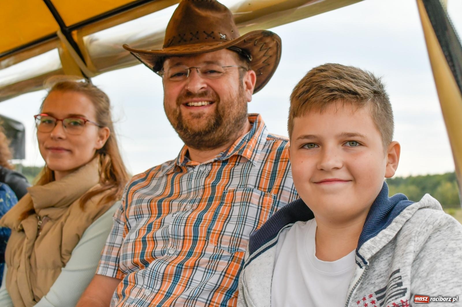 Zdjęcie w galerii na portalu naszraciborz.pl: Hubertus w Kornowacu. Parada po gminie i pogoń za lisem [FOTO i WIDEO] wiadomości z regionu