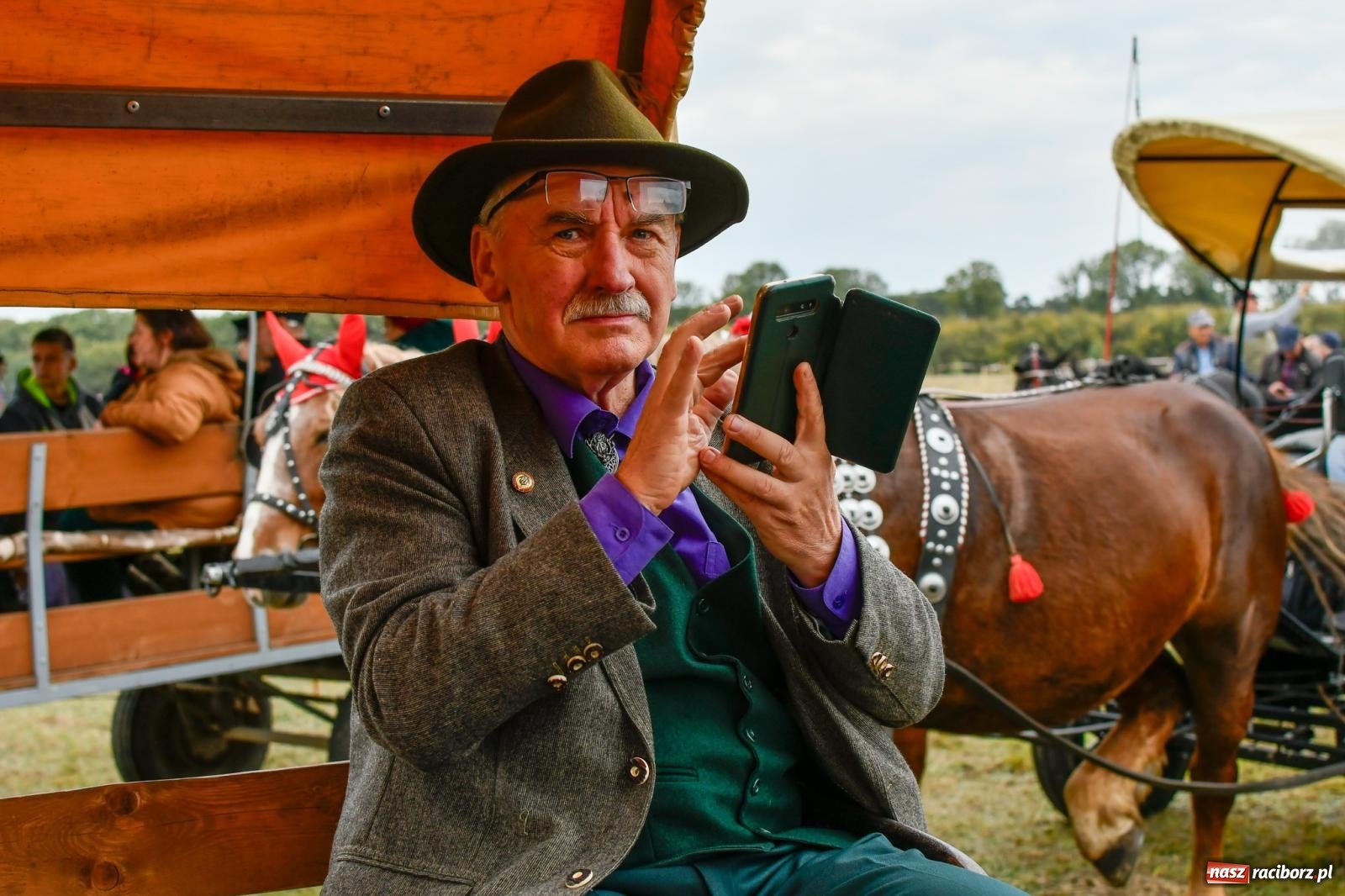 Zdjęcie w galerii na portalu naszraciborz.pl: Hubertus w Kornowacu. Parada po gminie i pogoń za lisem [FOTO i WIDEO] wiadomości z regionu