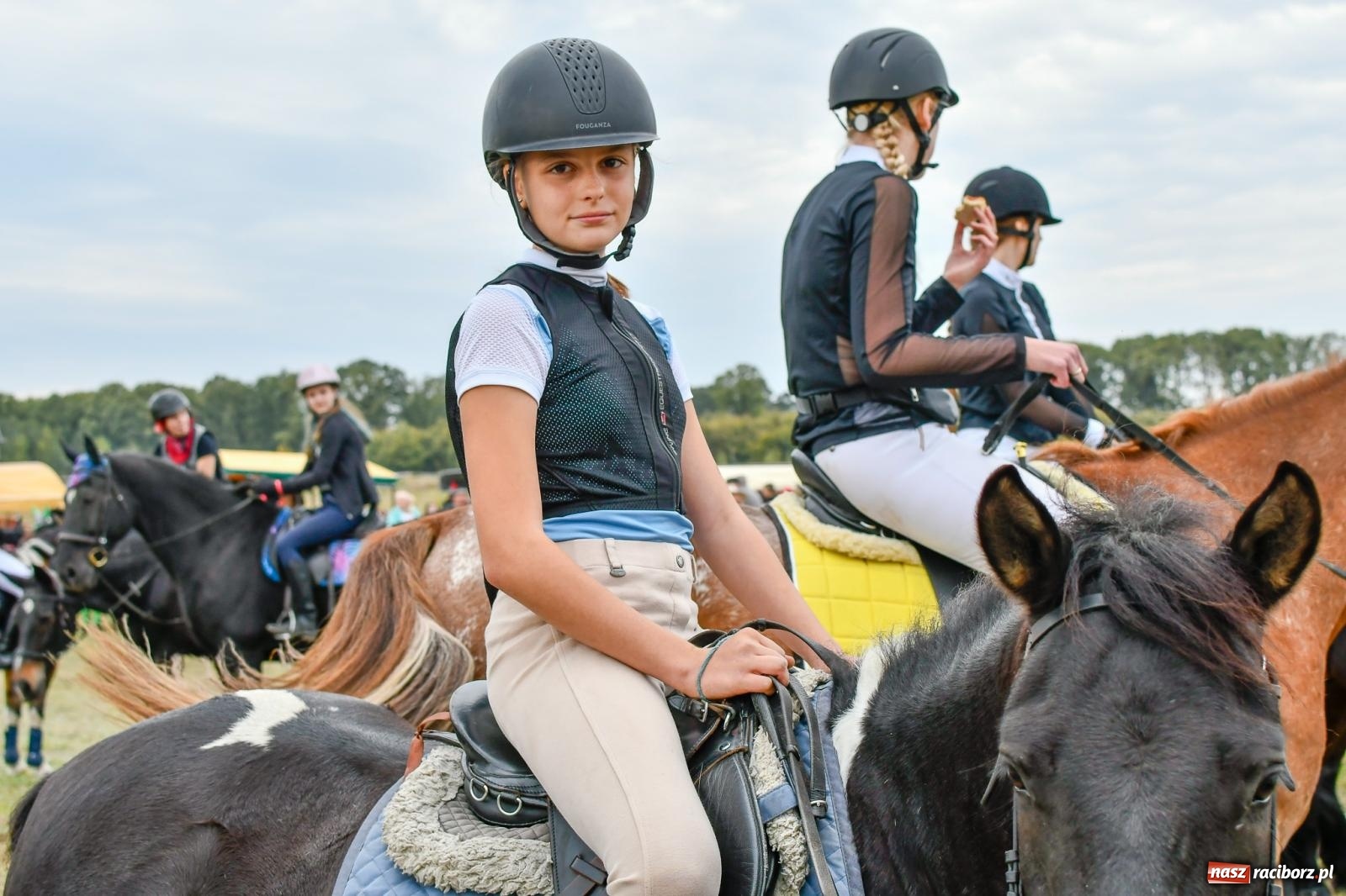 Zdjęcie w galerii na portalu naszraciborz.pl: Hubertus w Kornowacu. Parada po gminie i pogoń za lisem [FOTO i WIDEO] wiadomości z regionu
