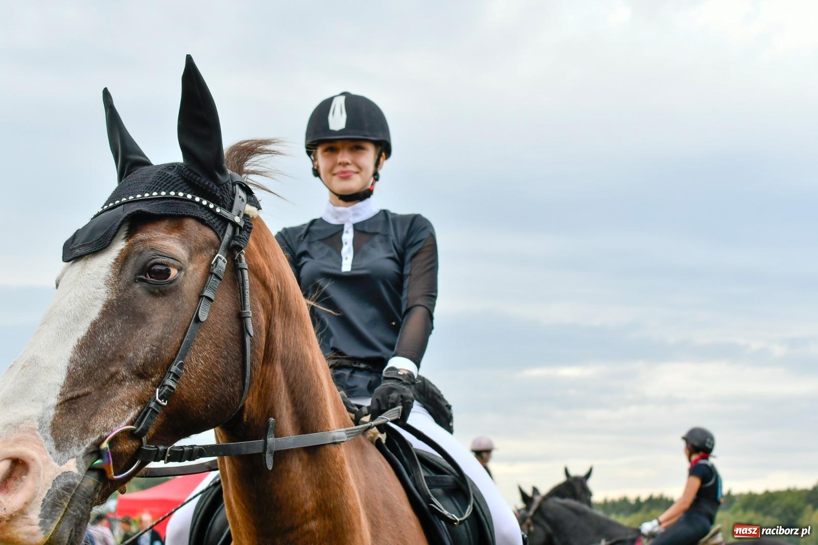 Zdjęcie w galerii na portalu naszraciborz.pl: Hubertus w Kornowacu. Parada po gminie i pogoń za lisem [FOTO i WIDEO] wiadomości z regionu
