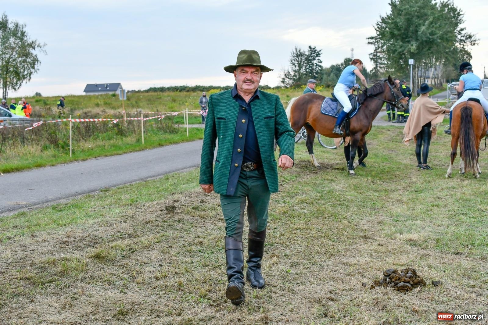 Zdjęcie w galerii na portalu naszraciborz.pl: Hubertus w Kornowacu. Parada po gminie i pogoń za lisem [FOTO i WIDEO] wiadomości z regionu