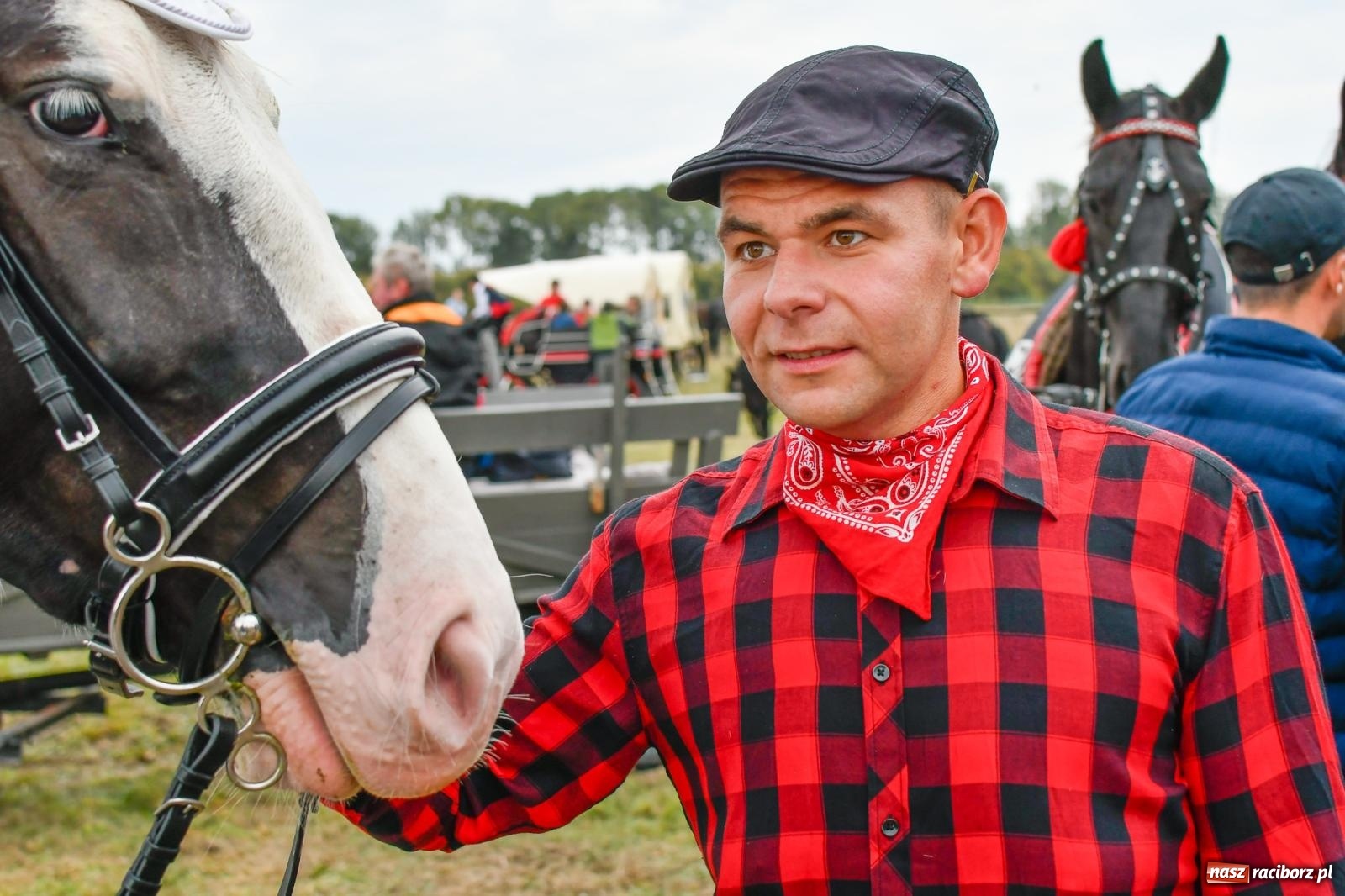 Zdjęcie w galerii na portalu naszraciborz.pl: Hubertus w Kornowacu. Parada po gminie i pogoń za lisem [FOTO i WIDEO] wiadomości z regionu