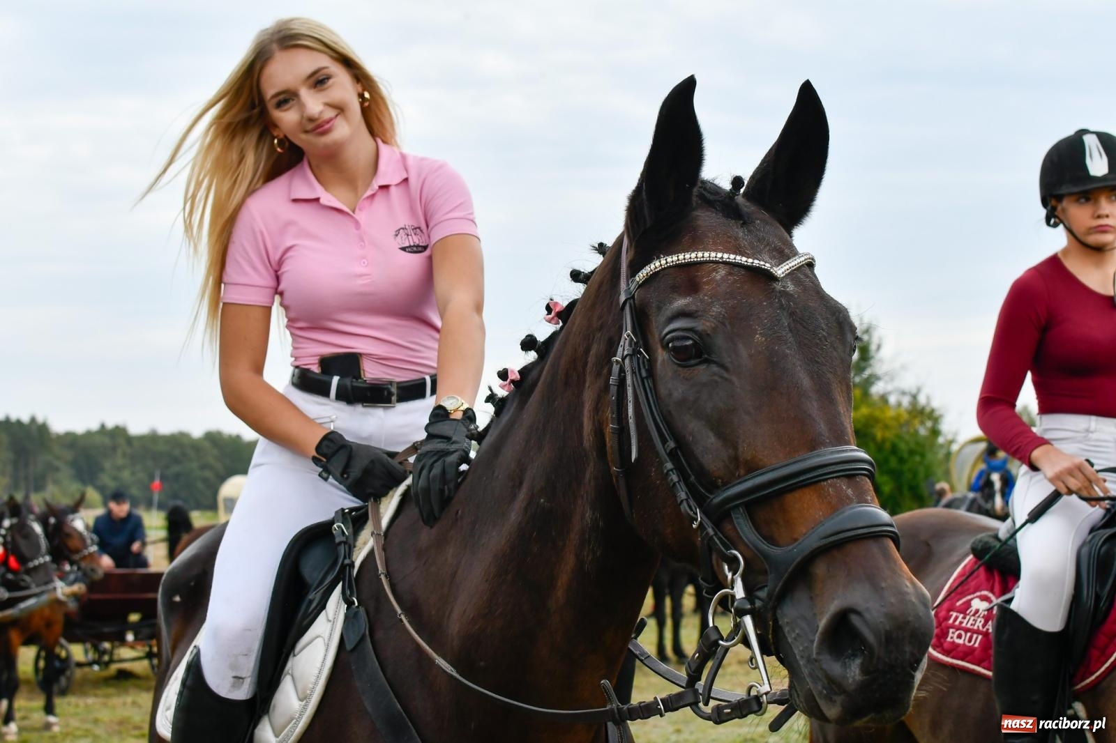 Zdjęcie w galerii na portalu naszraciborz.pl: Hubertus w Kornowacu. Parada po gminie i pogoń za lisem [FOTO i WIDEO] wiadomości z regionu