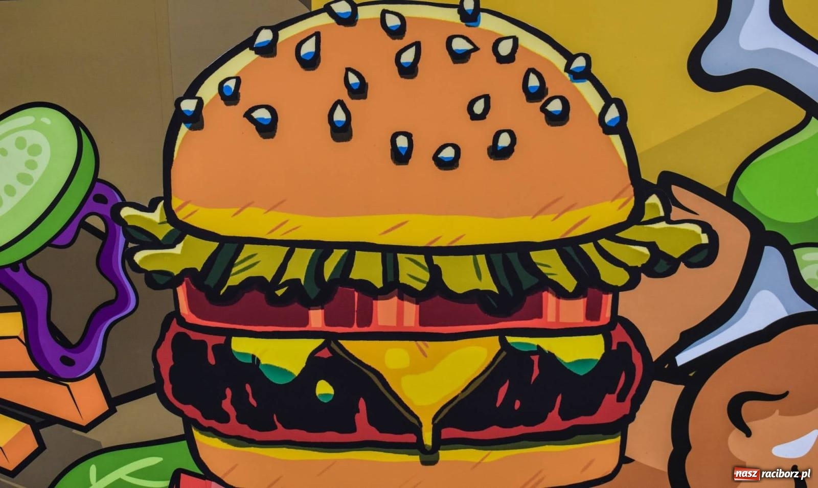 Zdjęcie w galerii na portalu naszraciborz.pl: Zakończenie sezonu foodtruckowego na zamku wiadomości z regionu