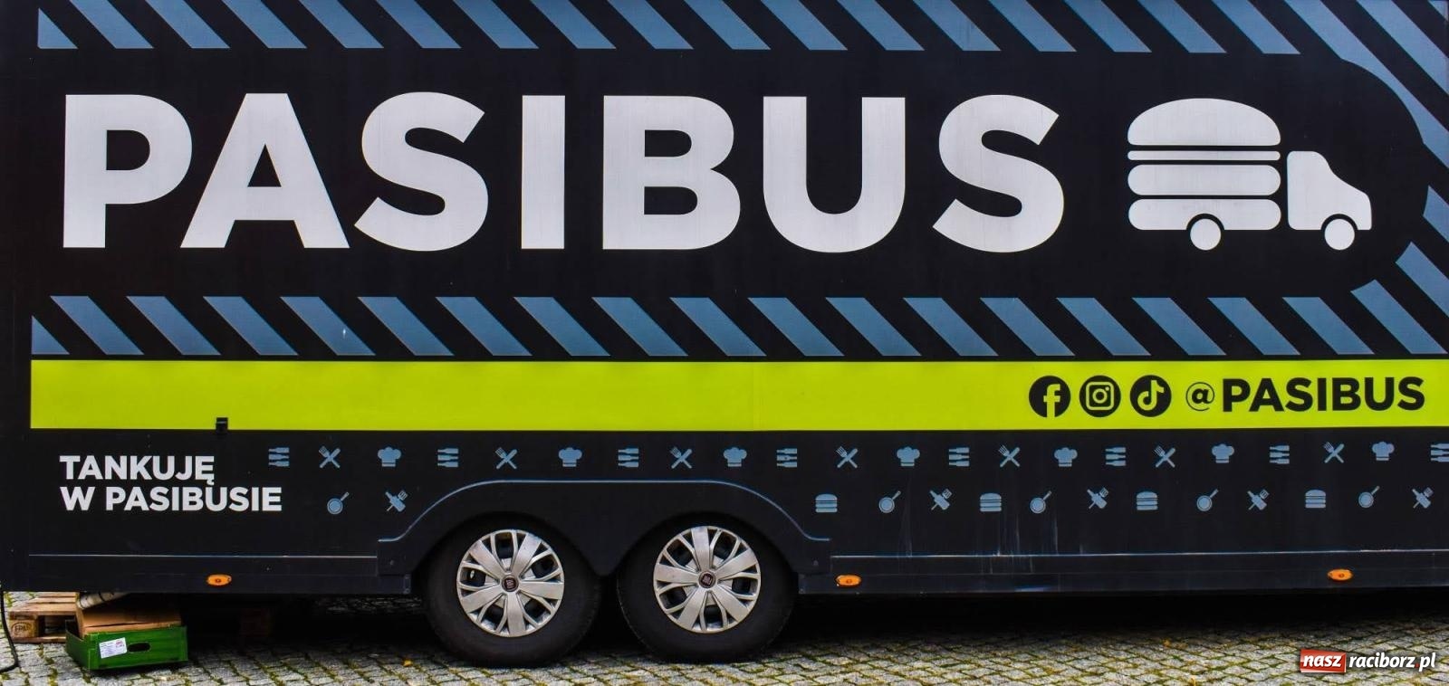 Zdjęcie w galerii na portalu naszraciborz.pl: Zakończenie sezonu foodtruckowego na zamku wiadomości z regionu