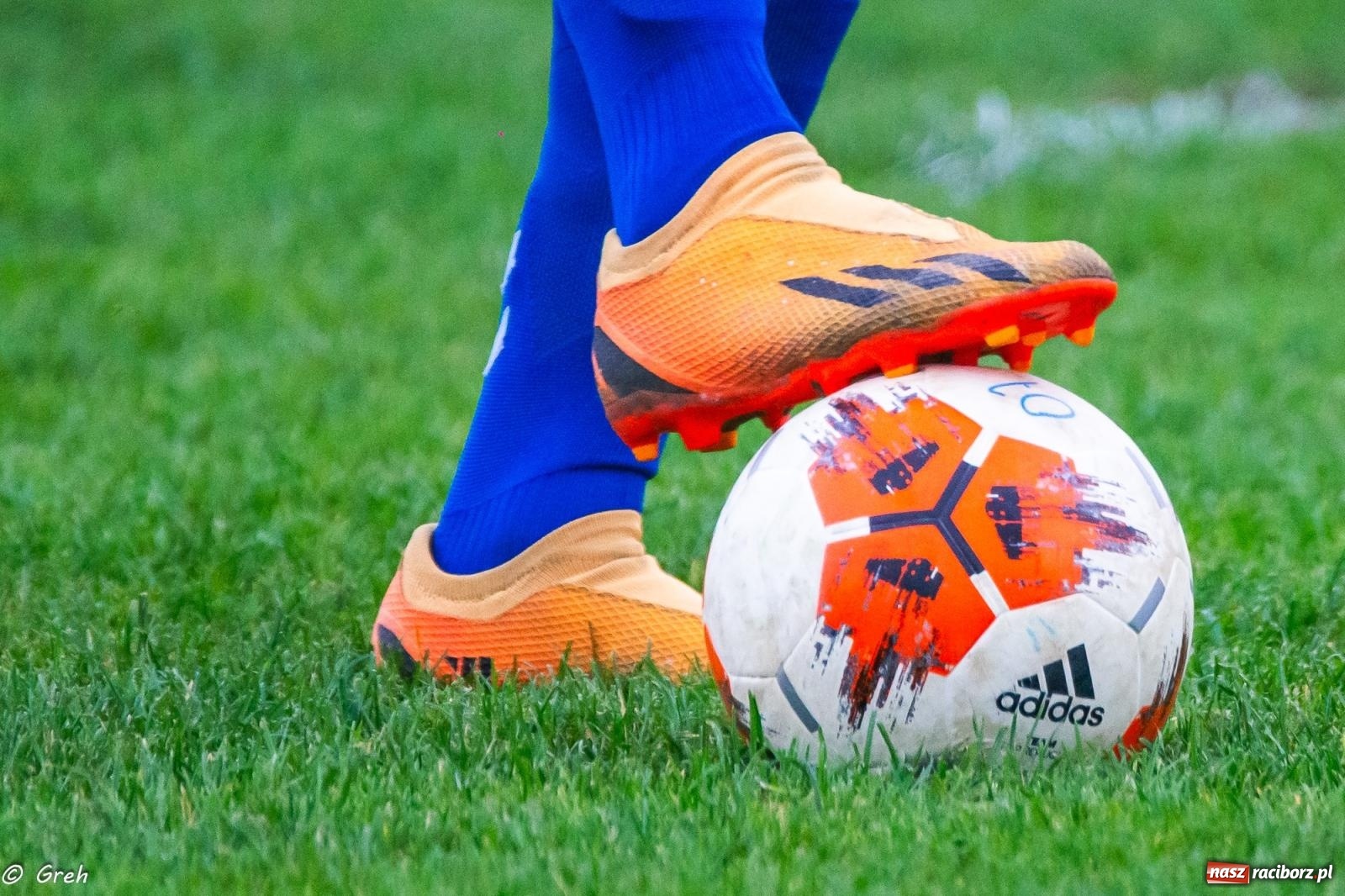 Zdjęcie w galerii na portalu naszraciborz.pl: Markowice kontra Pietrowice. Nerwowo, czerwono i bez goli [FOTO] wiadomości z regionu