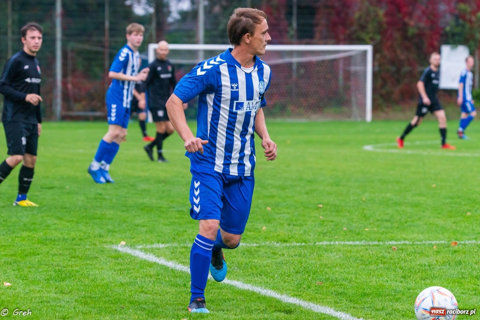 Zdjęcie w galerii na portalu naszraciborz.pl: Markowice kontra Pietrowice. Nerwowo, czerwono i bez goli [FOTO] wiadomości z regionu