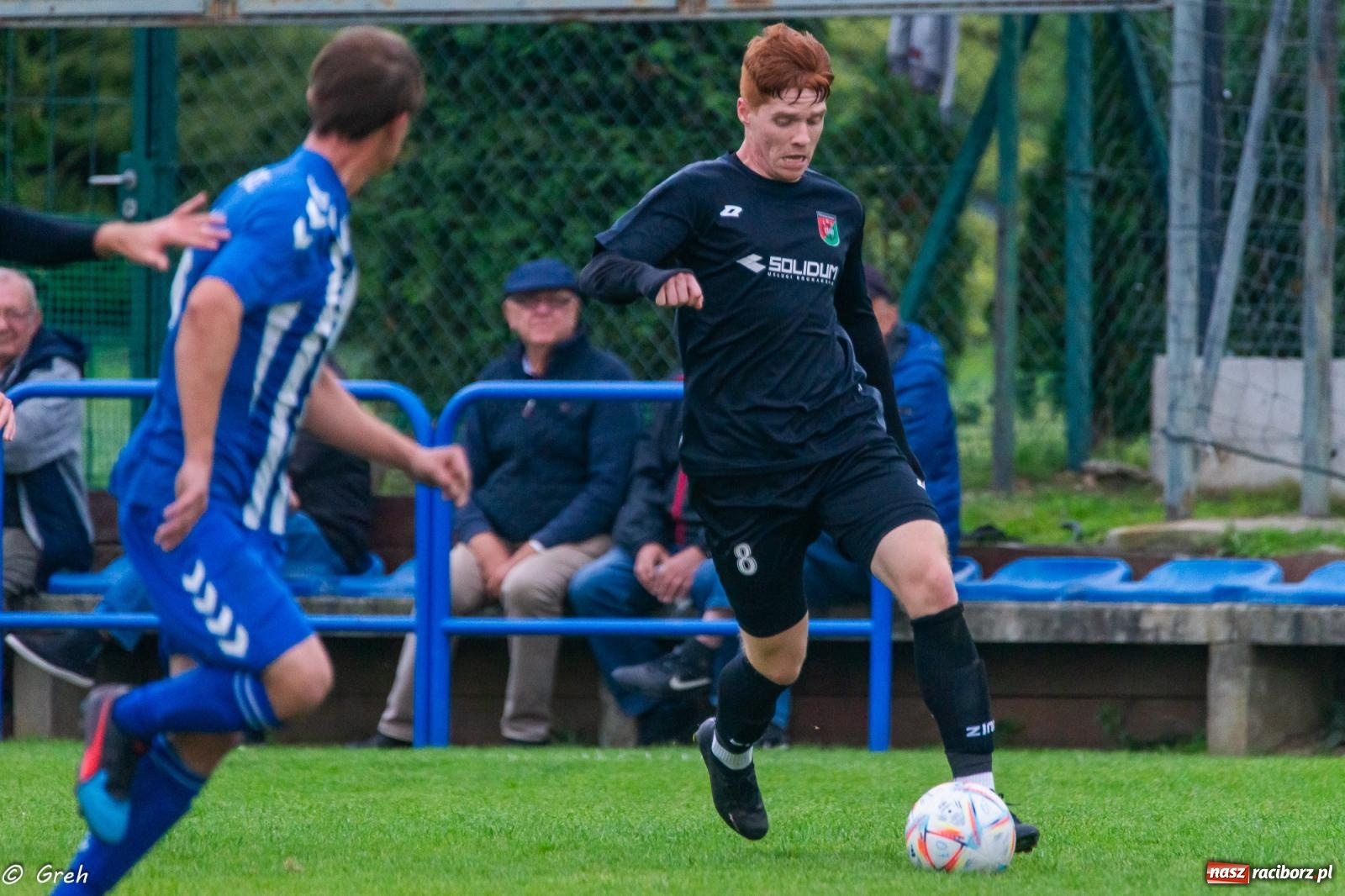 Zdjęcie w galerii na portalu naszraciborz.pl: Markowice kontra Pietrowice. Nerwowo, czerwono i bez goli [FOTO] wiadomości z regionu