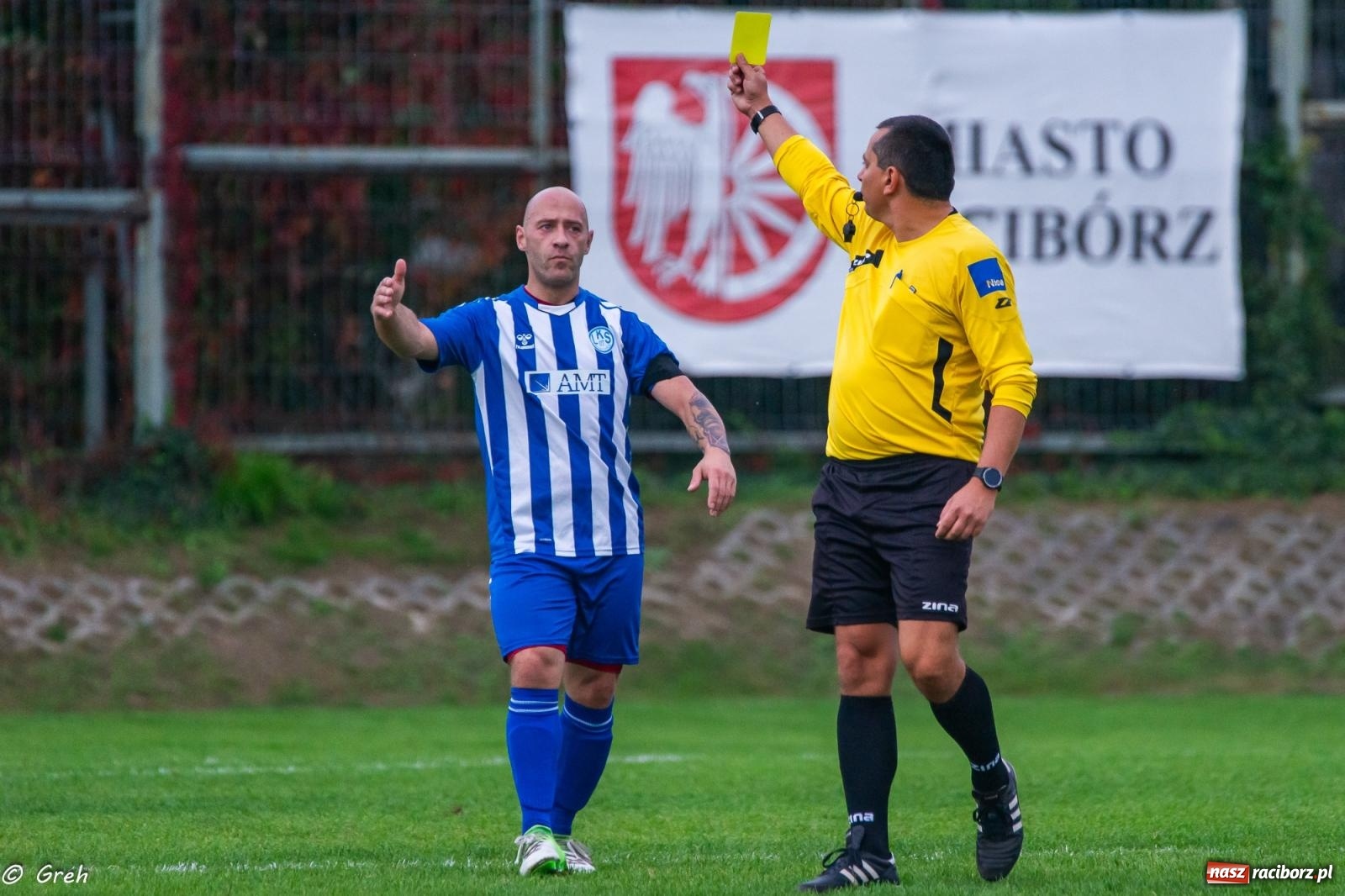 Zdjęcie w galerii na portalu naszraciborz.pl: Markowice kontra Pietrowice. Nerwowo, czerwono i bez goli [FOTO] wiadomości z regionu