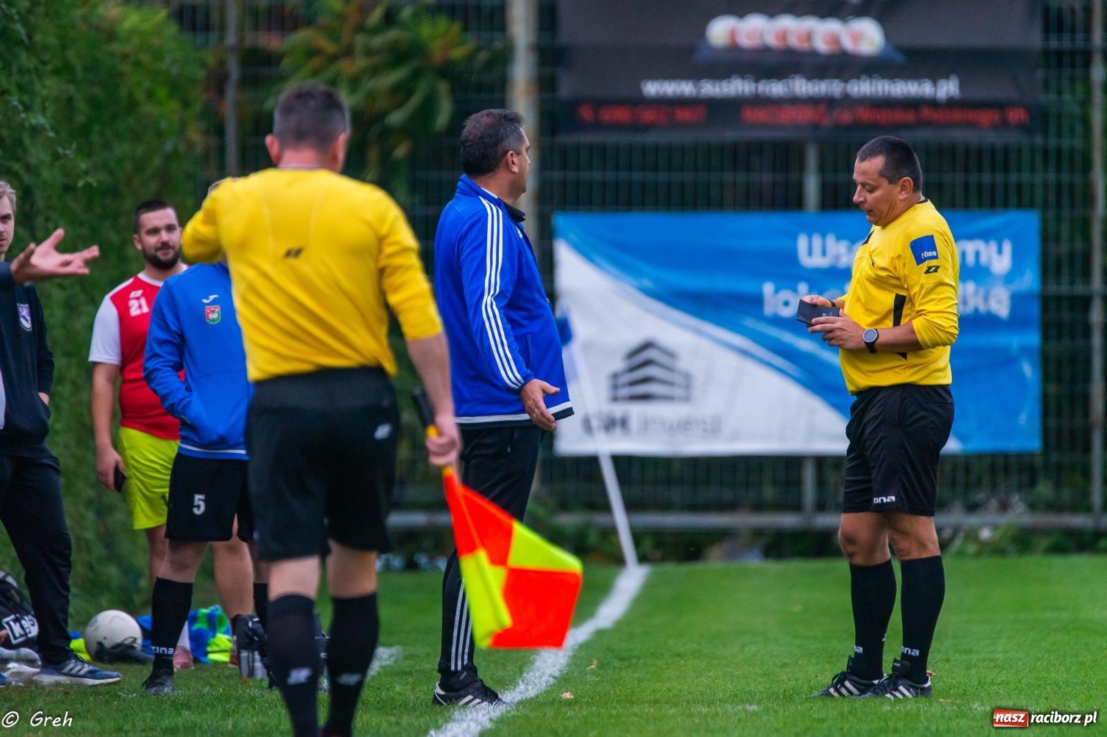 Zdjęcie w galerii na portalu naszraciborz.pl: Markowice kontra Pietrowice. Nerwowo, czerwono i bez goli [FOTO] wiadomości z regionu