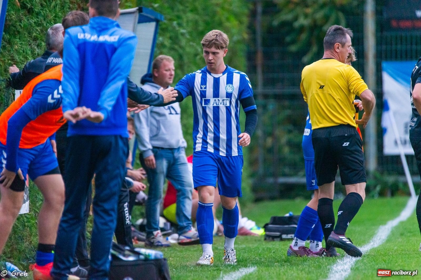 Zdjęcie w galerii na portalu naszraciborz.pl: Markowice kontra Pietrowice. Nerwowo, czerwono i bez goli [FOTO] wiadomości z regionu