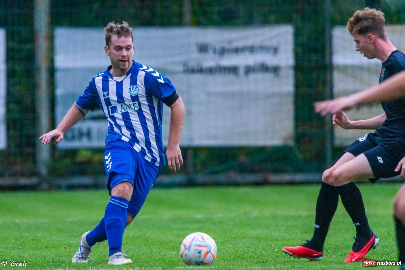 Zdjęcie w galerii na portalu naszraciborz.pl: Markowice kontra Pietrowice. Nerwowo, czerwono i bez goli [FOTO] wiadomości z regionu